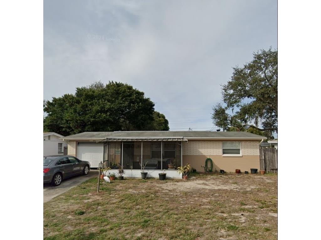 2133 Holiday Drive Holiday FL 34691 W7880105 image1