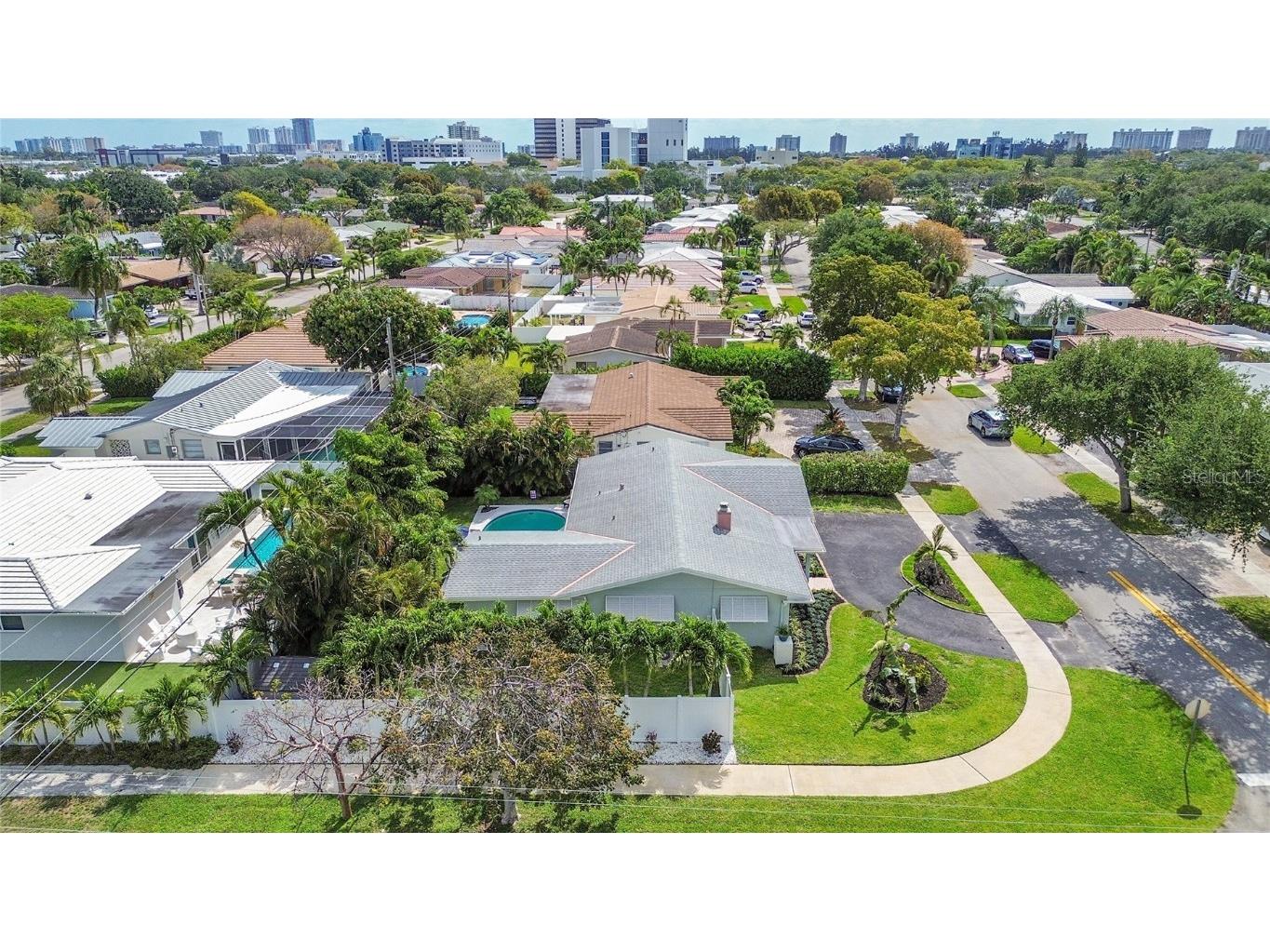 2133 NE 63rd Court Fort Lauderdale FL 33308 C7509141 image37