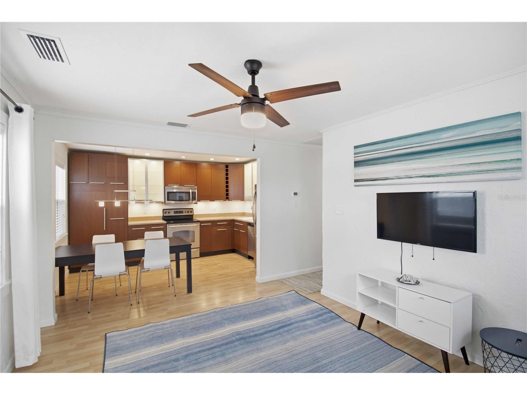 2134 Hively Street Sarasota FL 34231 A4689194 image15