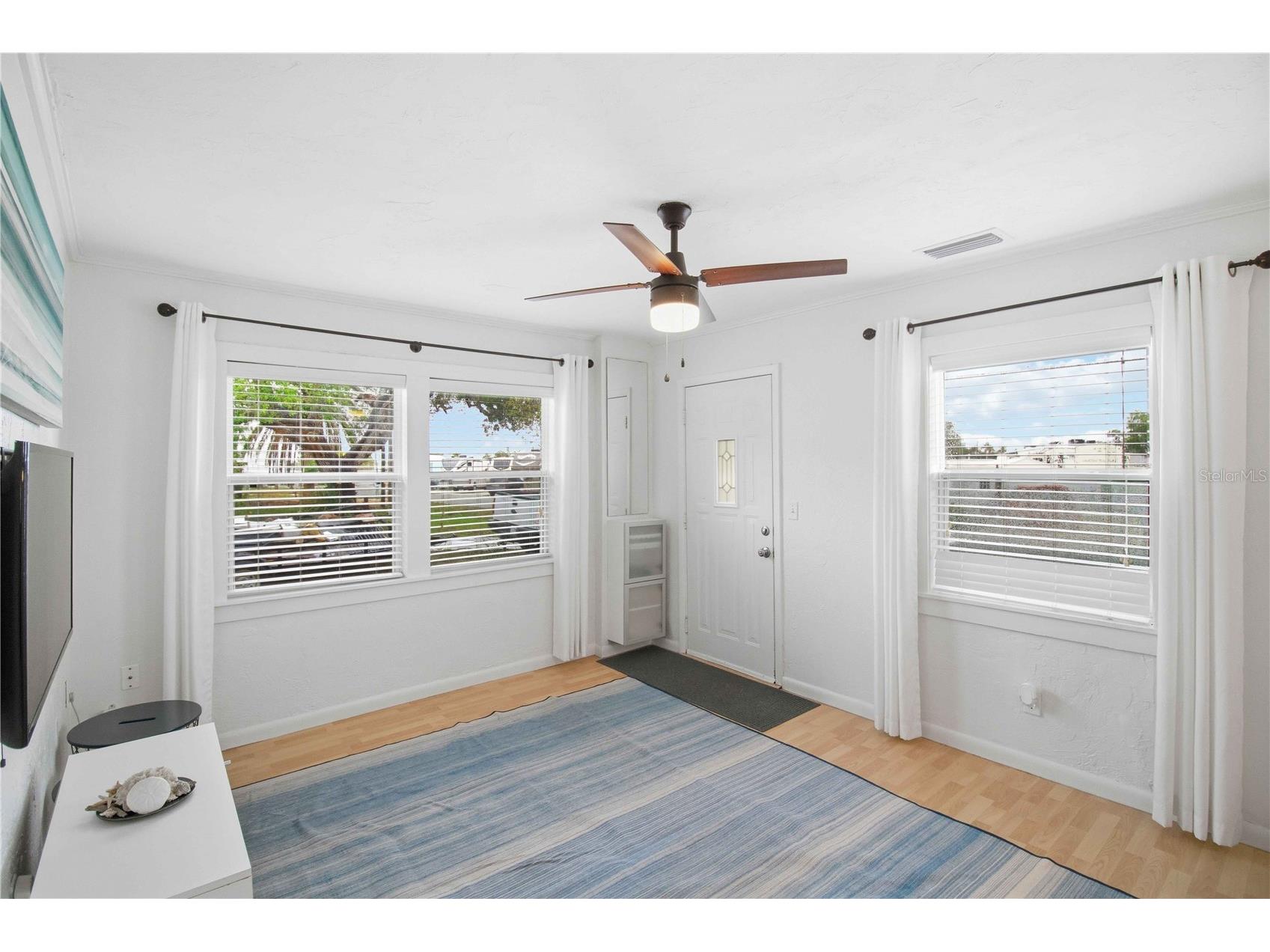 2134 Hively Street Sarasota FL 34231 A4689194 image17