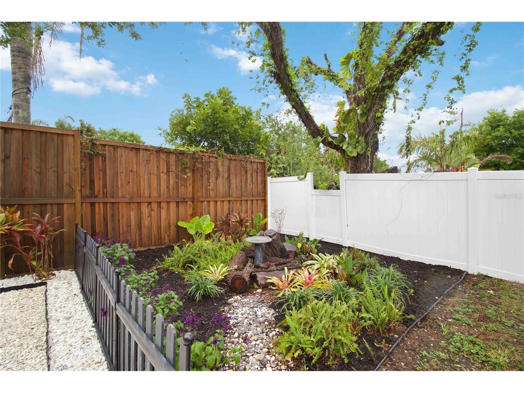 2134 Hively Street Sarasota FL 34231 A4689194 image7