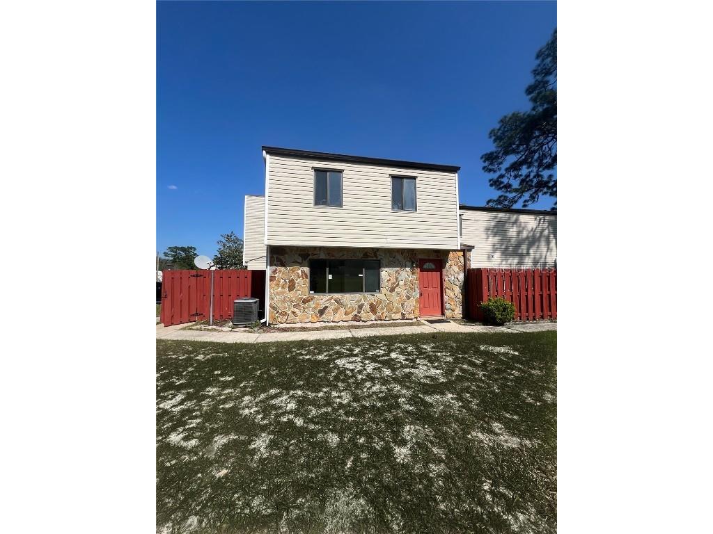 2134 NE 45th Avenue Ocala FL 34470 OM675194 image1