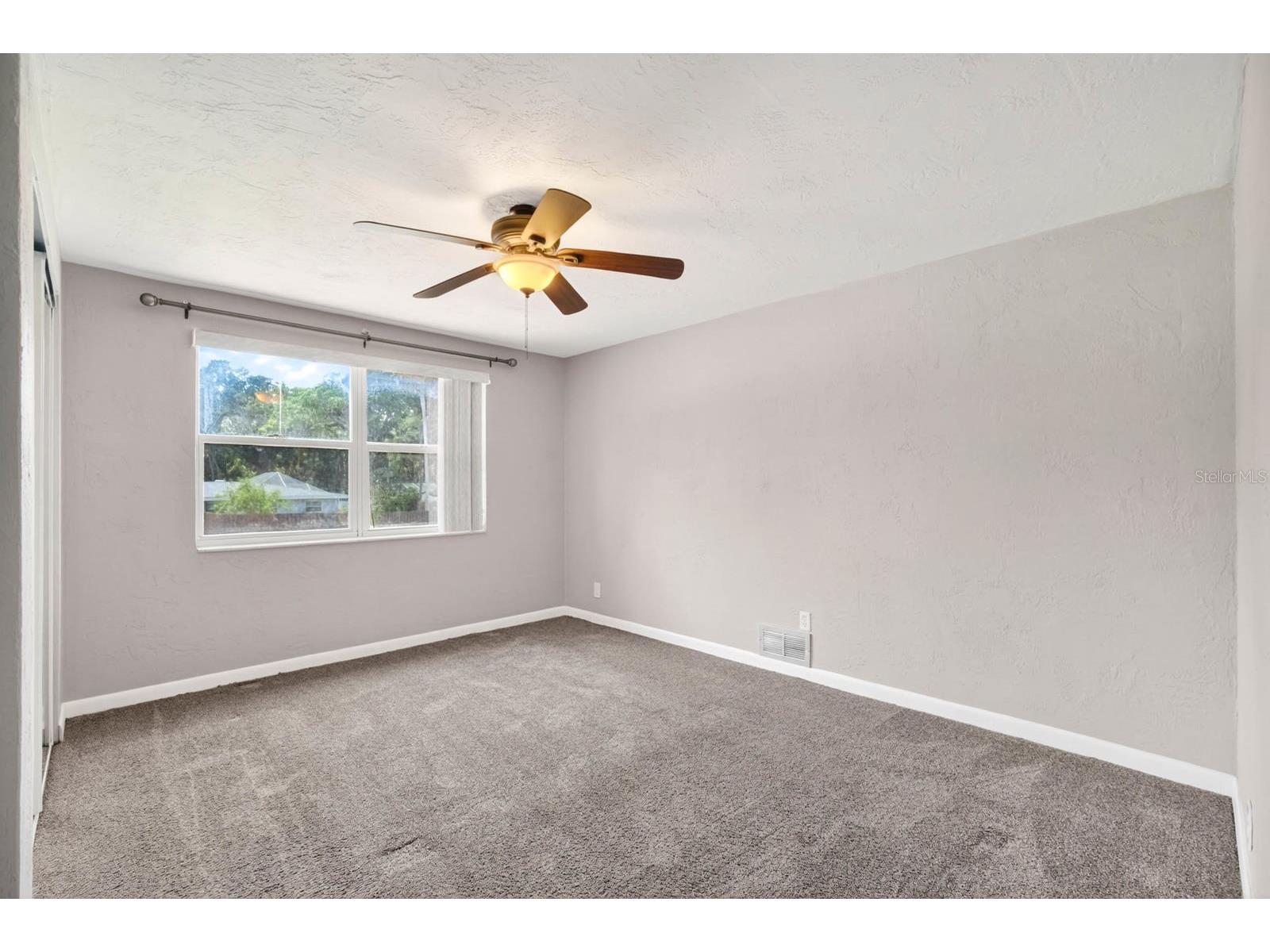 2134 Pope Avenue South Daytona FL 32119 V4949129 image38