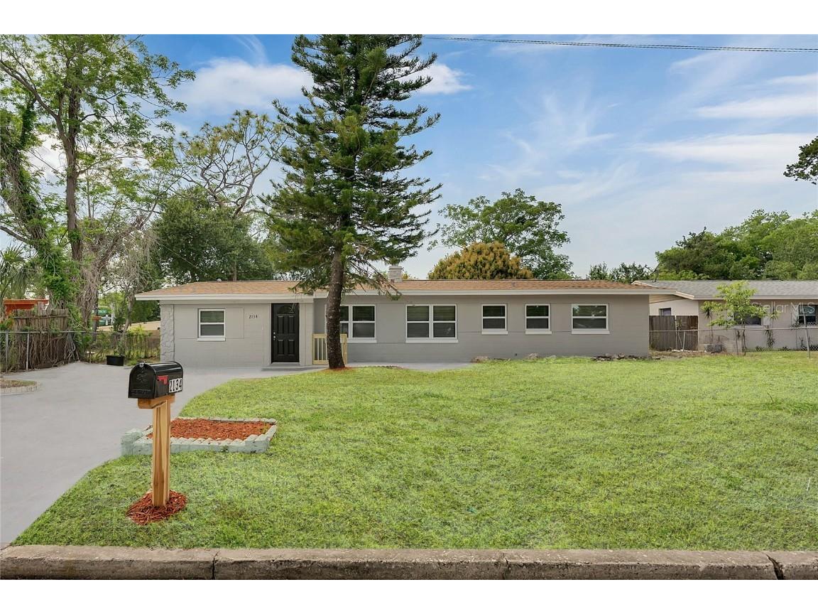 2134 Queensway Road Orlando FL 32808 O6136409 image1