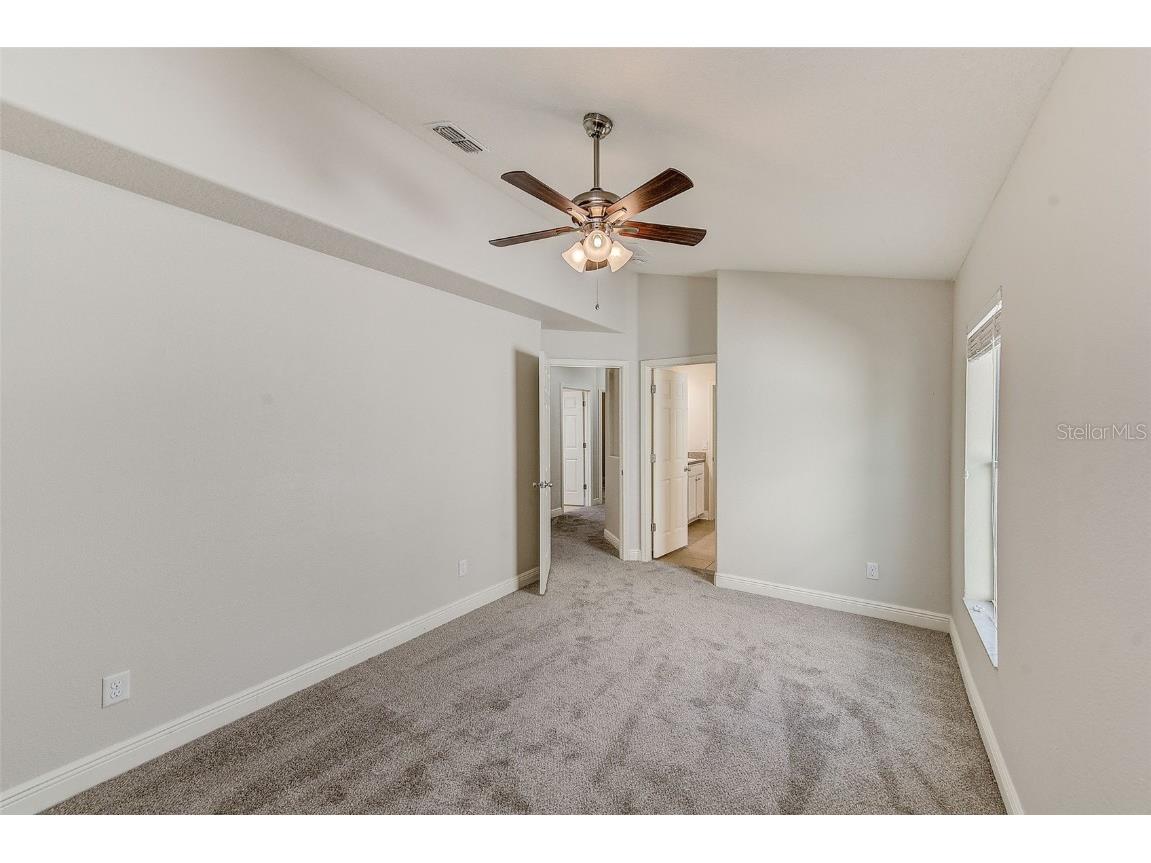 2134 Valterra Vista Way Valrico FL 33594 TB8451194 image32