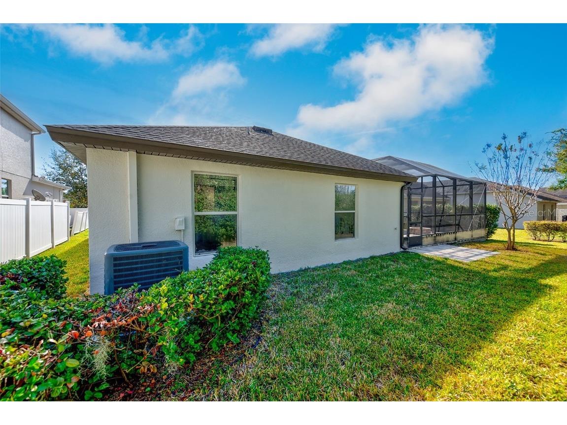 2134 Valterra Vista Way Valrico FL 33594 TB8451194 image41