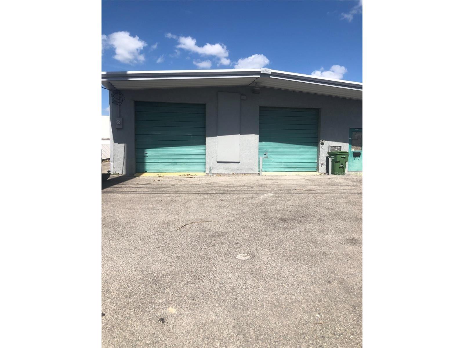 2135 12 Street Sarasota FL 34237 A4691057 image2