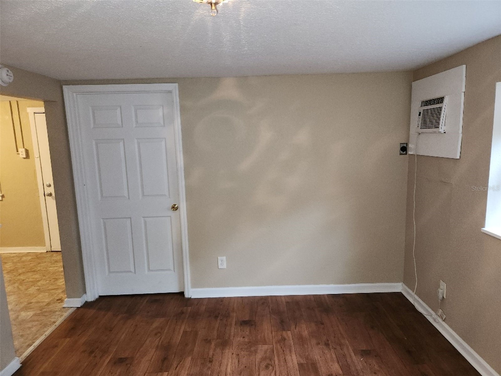 2135 8th Avenue N #2 Saint Petersburg FL 33713 TB8526651 image3