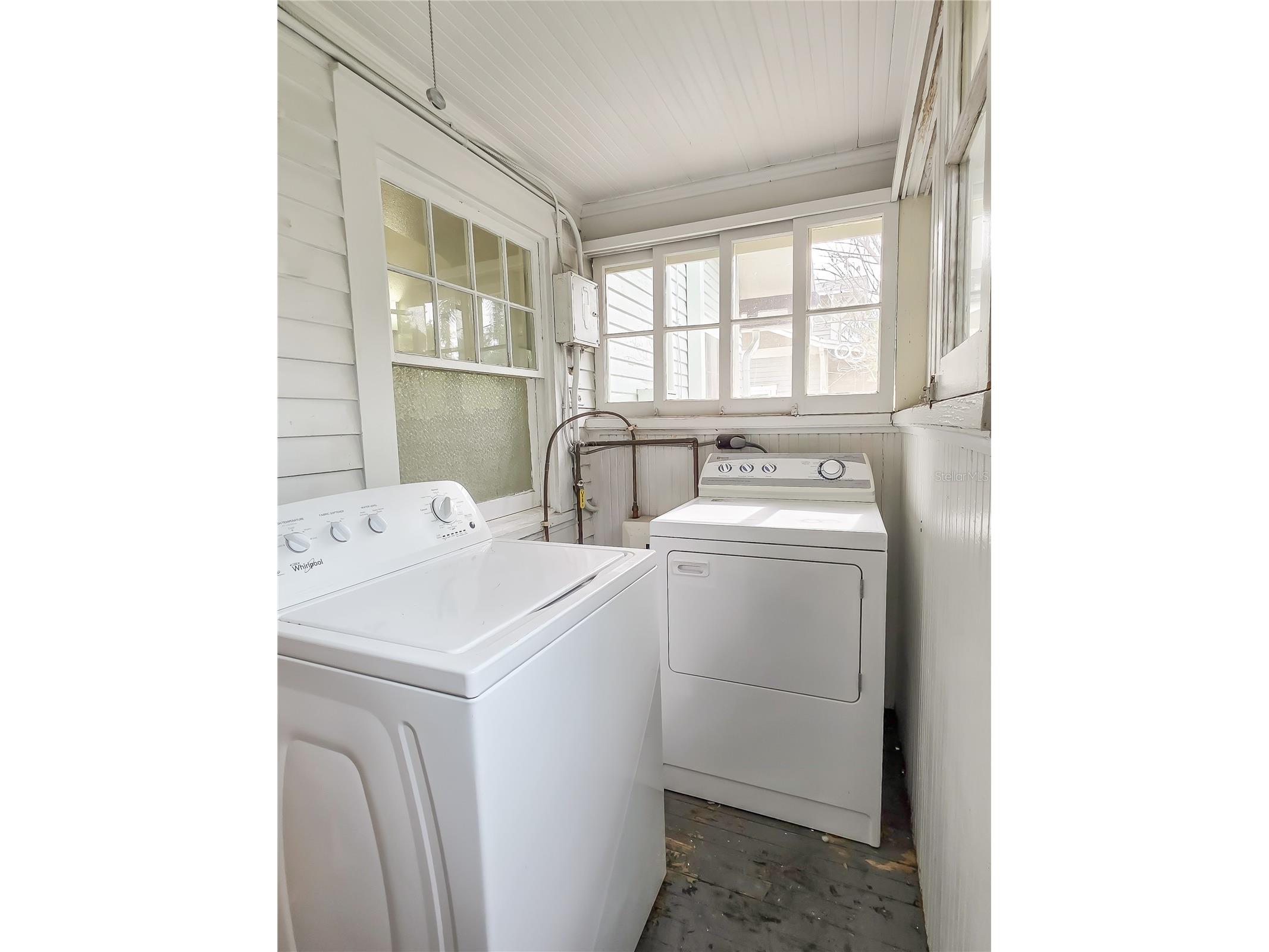 2135 Burlington Avenue N Saint Petersburg FL 33713 TB8527062 image22