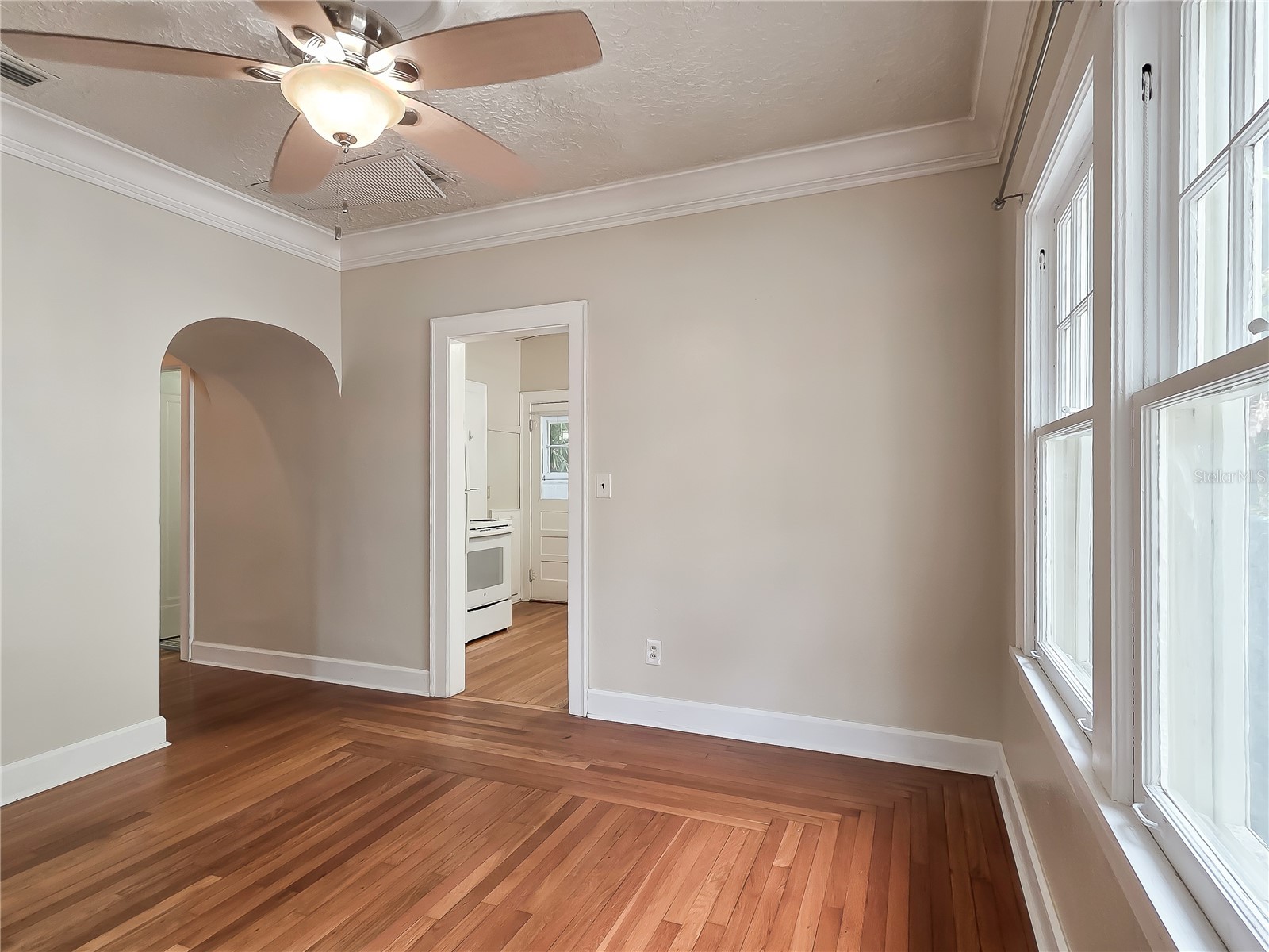 2135 Burlington Avenue N Saint Petersburg FL 33713 TB8527062 image7