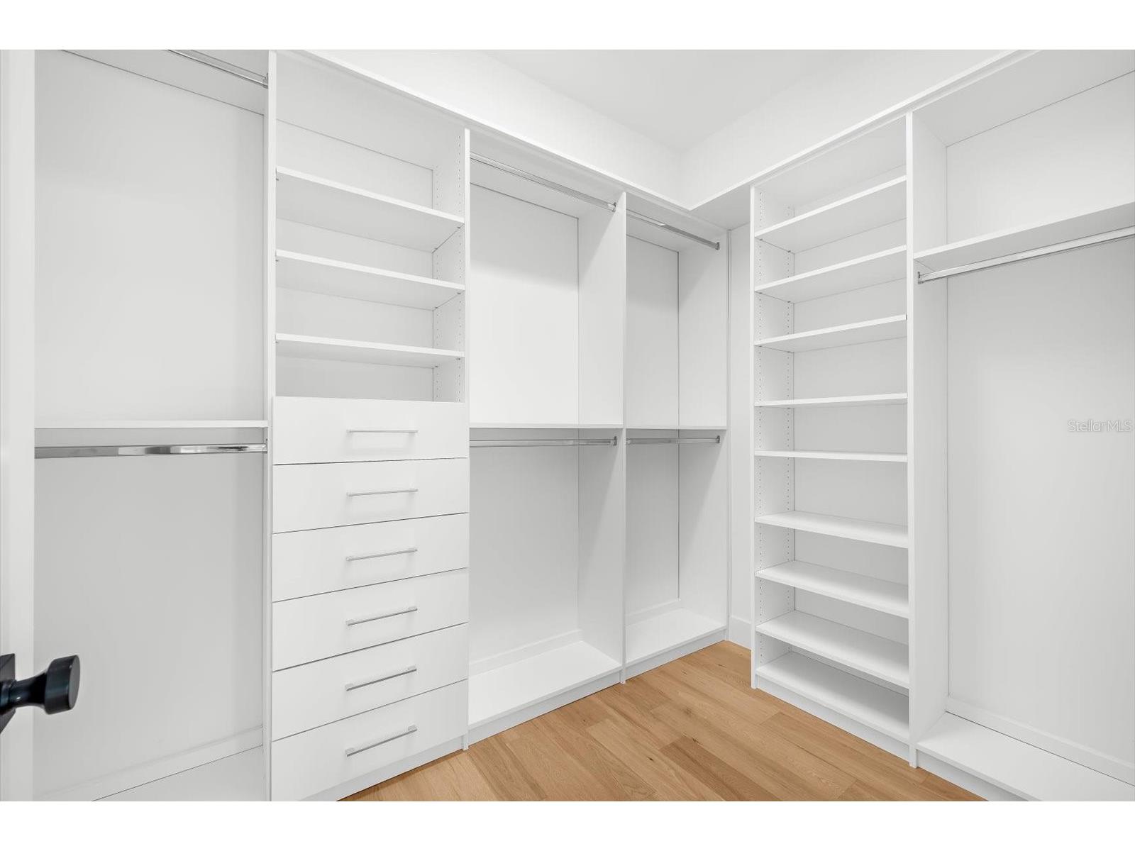 2135 Datura Street Sarasota FL 34239 A4685791 image47