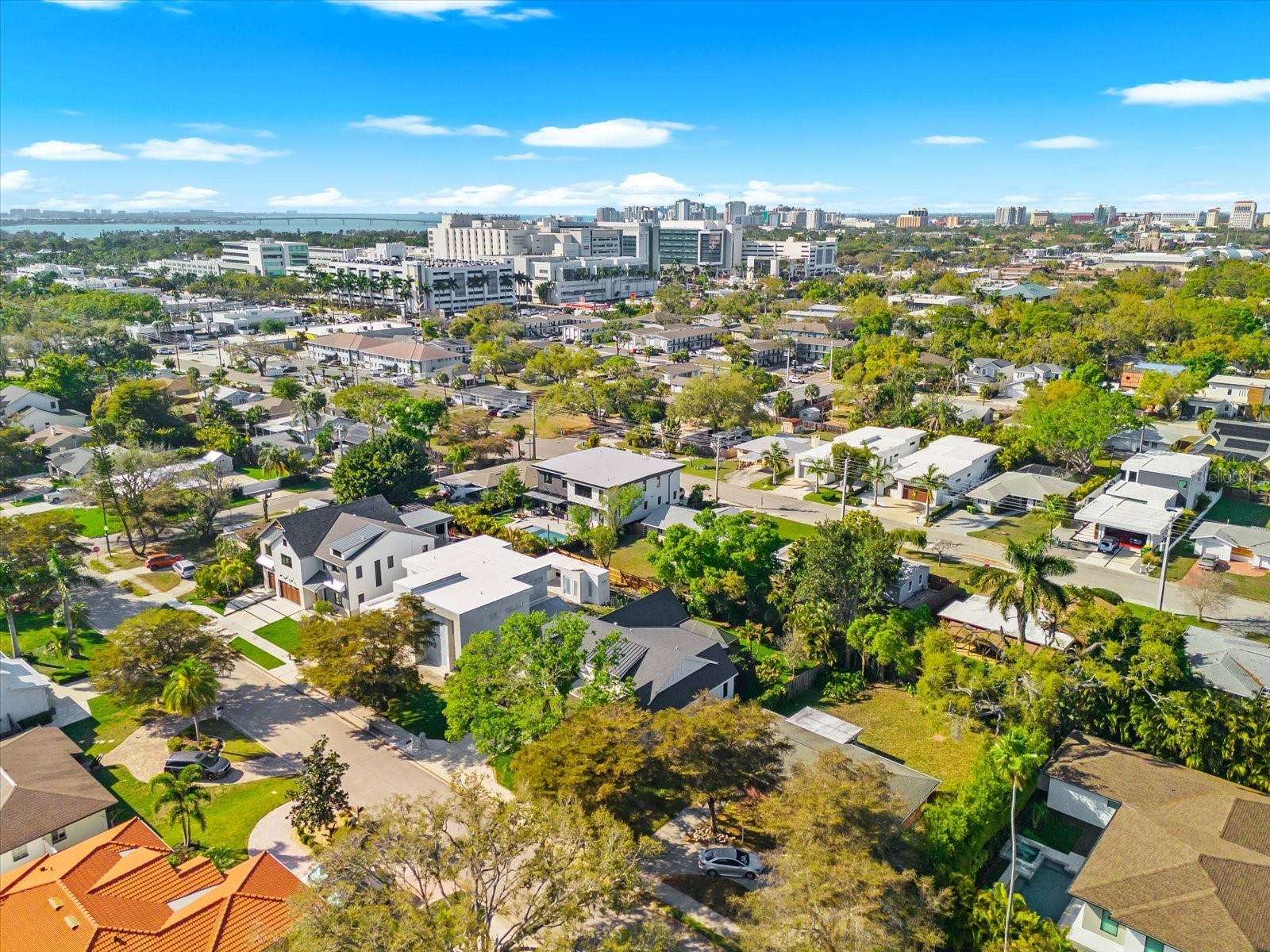 2135 Datura Street Sarasota FL 34239 A4685791 image58