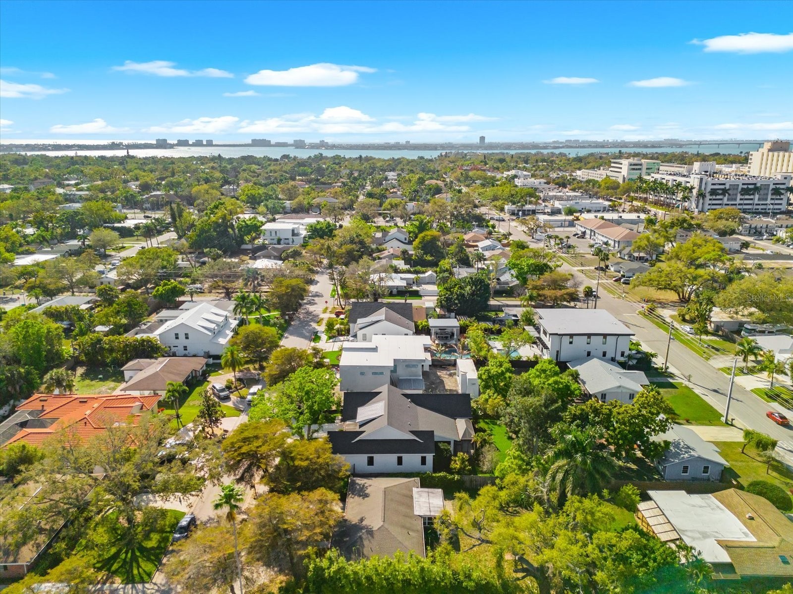2135 Datura Street Sarasota FL 34239 A4685791 image59