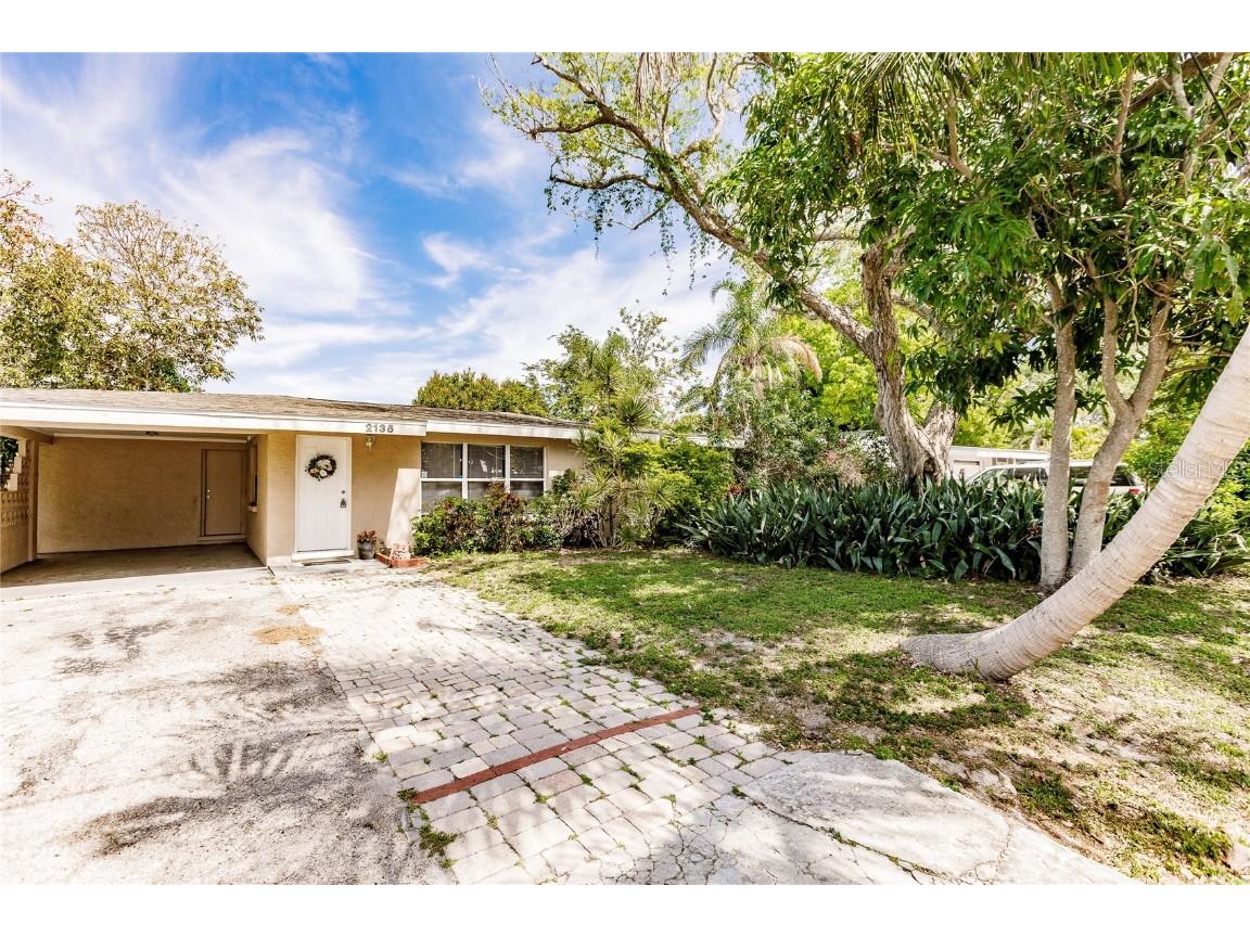 2135 Lee Lane Sarasota FL 34231 U8229341 image1