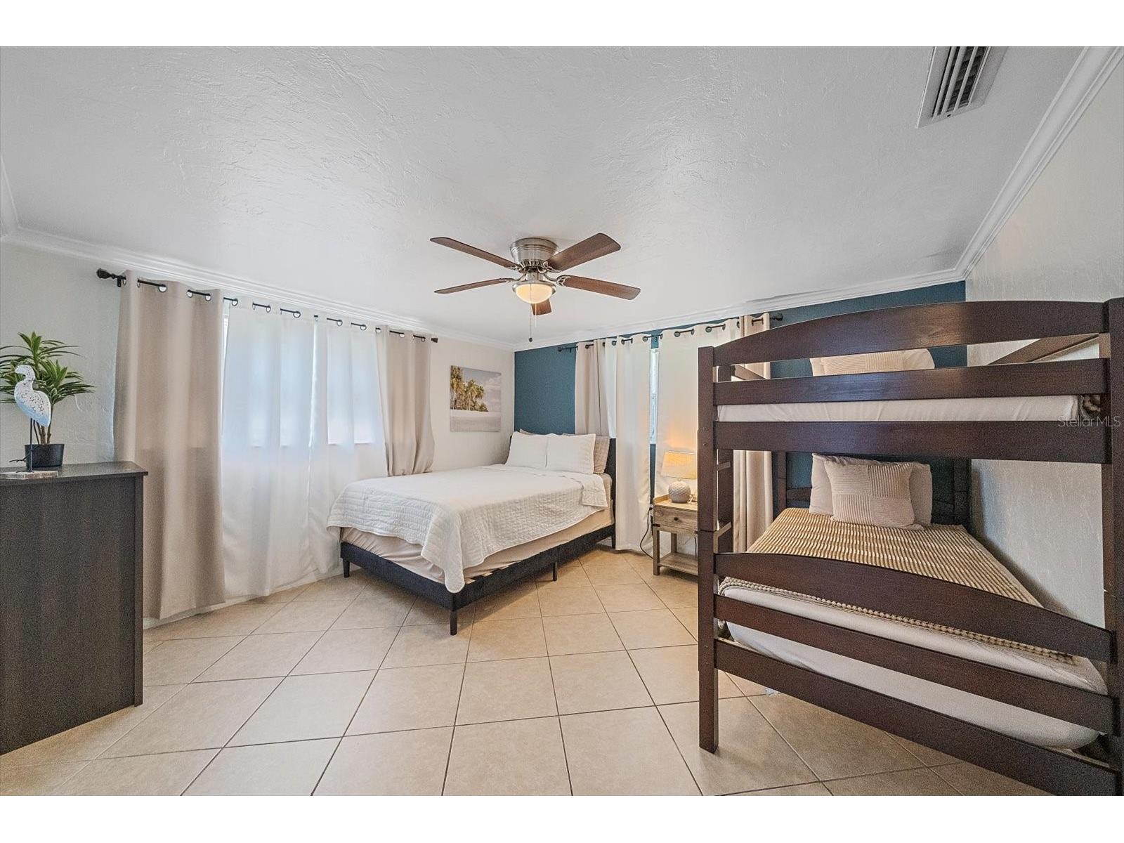 2135 Lee Lane Sarasota FL 34231 A4700793 image16