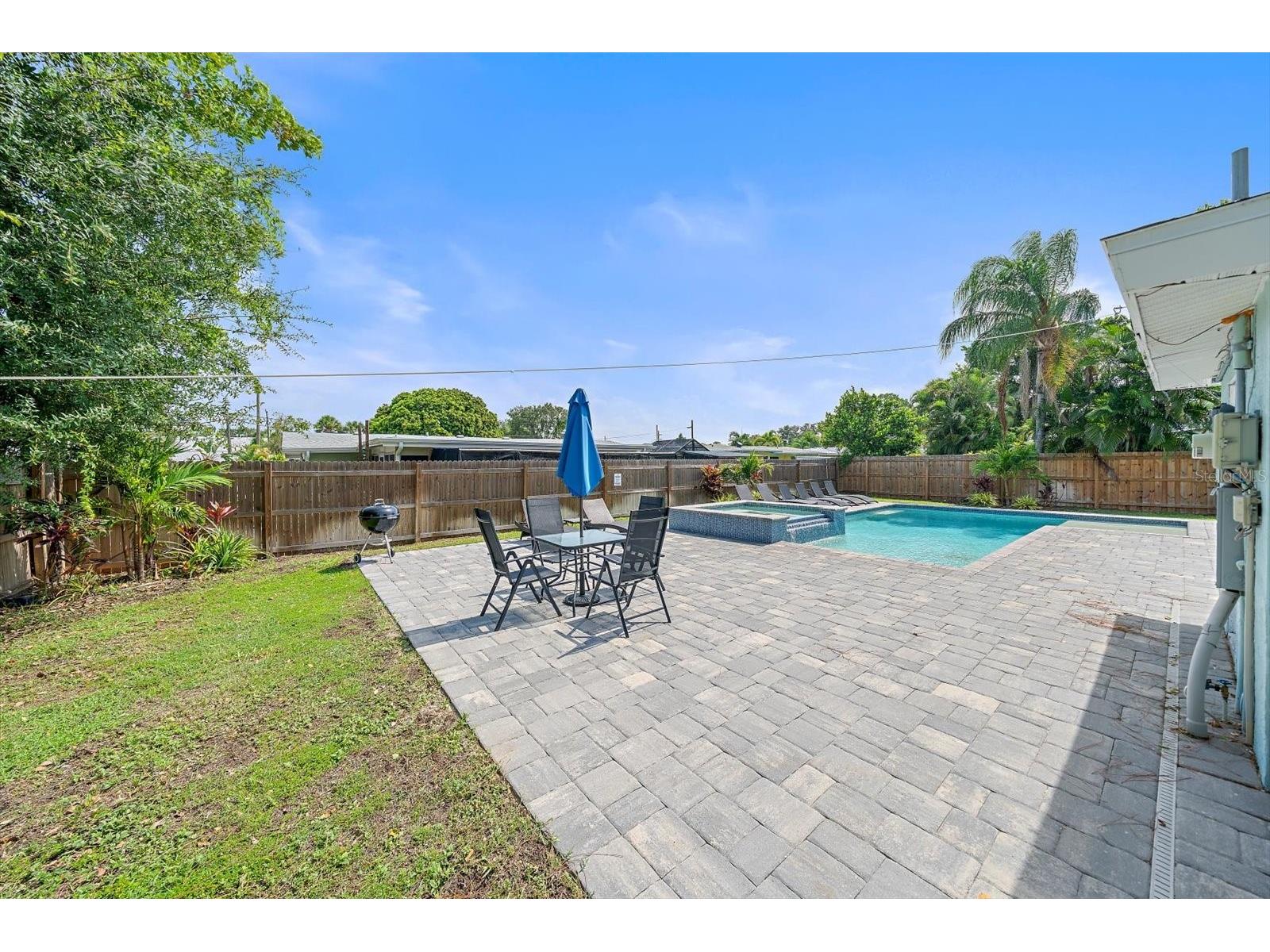 2135 Lee Lane Sarasota FL 34231 A4700793 image28