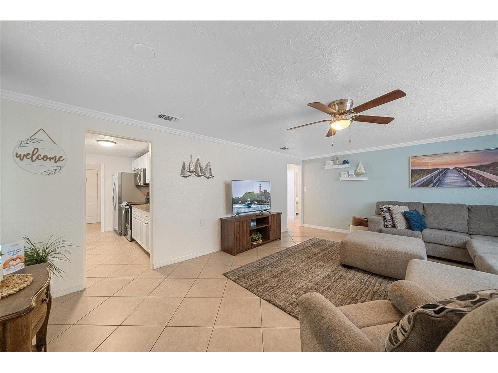 2135 Lee Lane Sarasota FL 34231 A4700793 image8