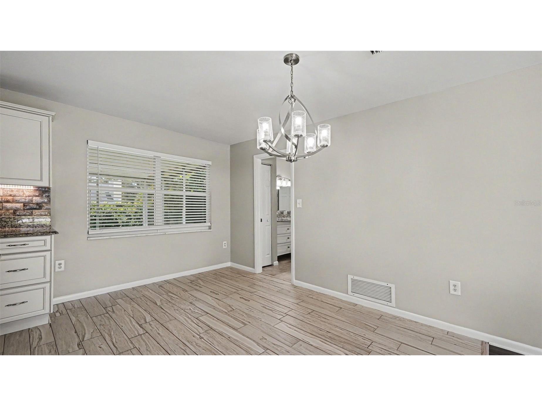 2135 NE 6th Place Ocala FL 34470 O6418856 image10