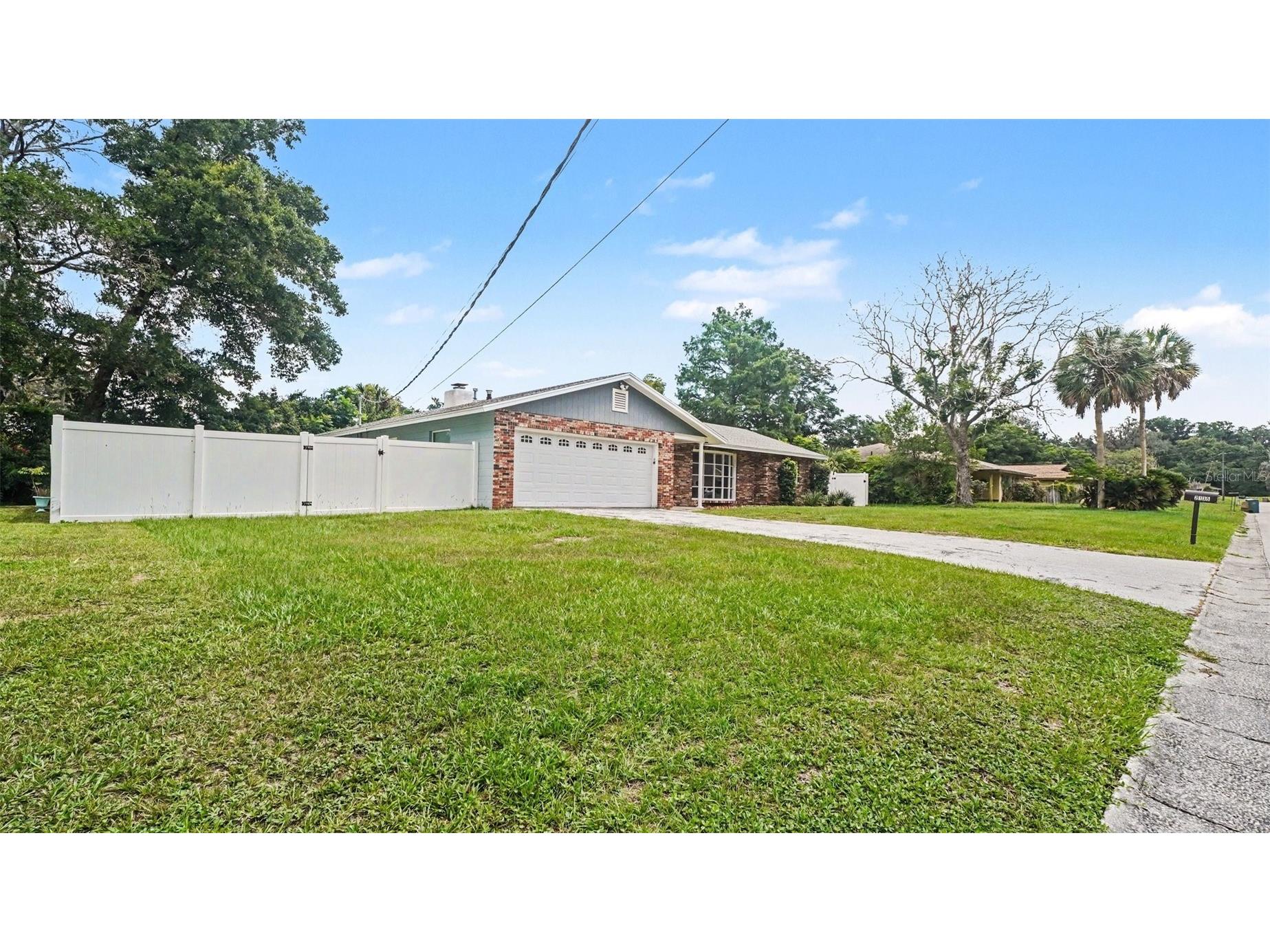 2135 NE 6th Place Ocala FL 34470 O6418856 image3