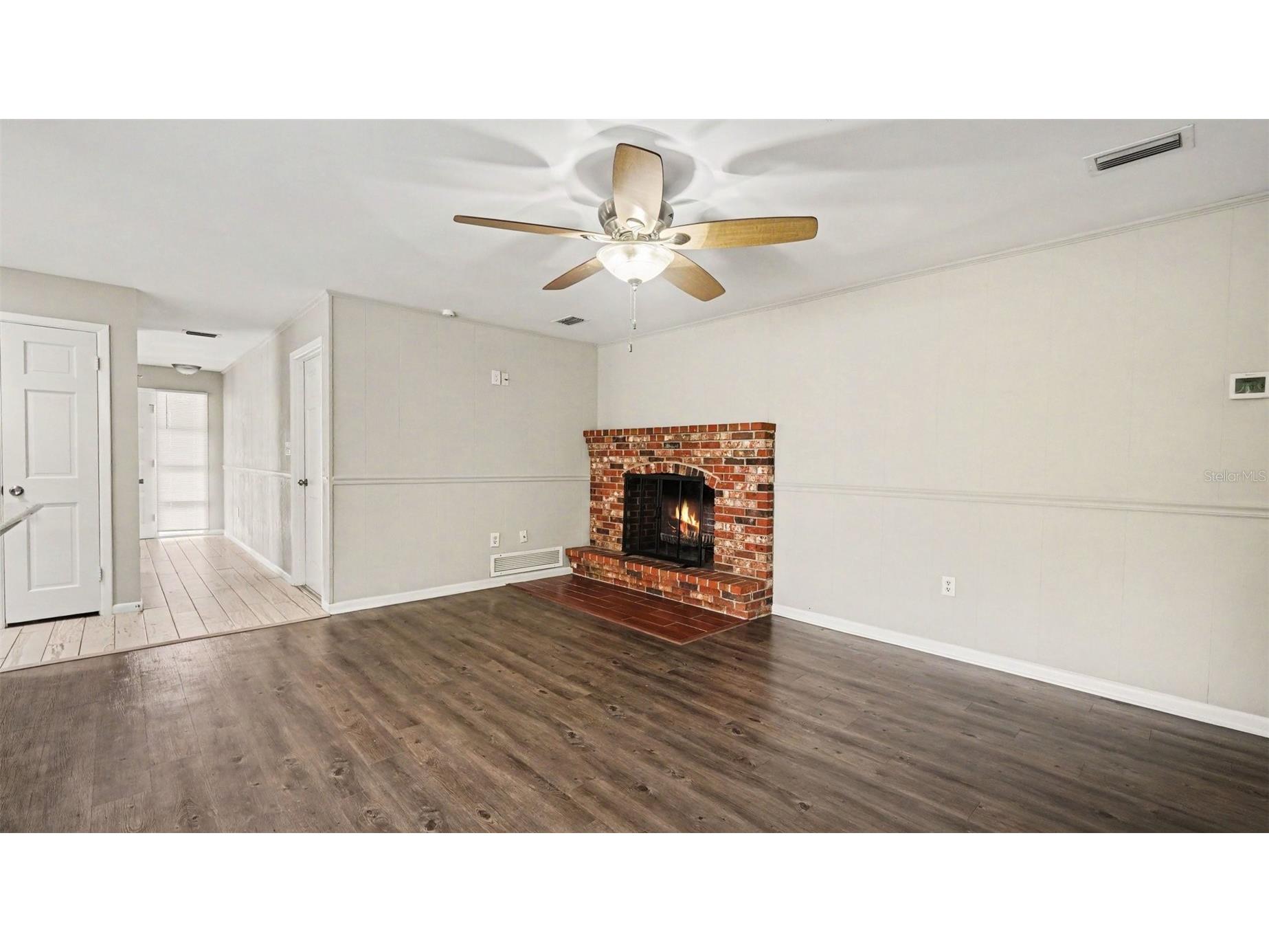 2135 NE 6th Place Ocala FL 34470 O6418856 image6