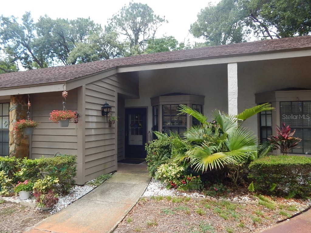 2135 Sea Pines Court Spring Hill FL 34606 W7855444 image1