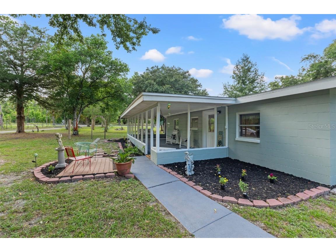 21351 Kenova Road Brooksville FL 34601 W7865725 image1