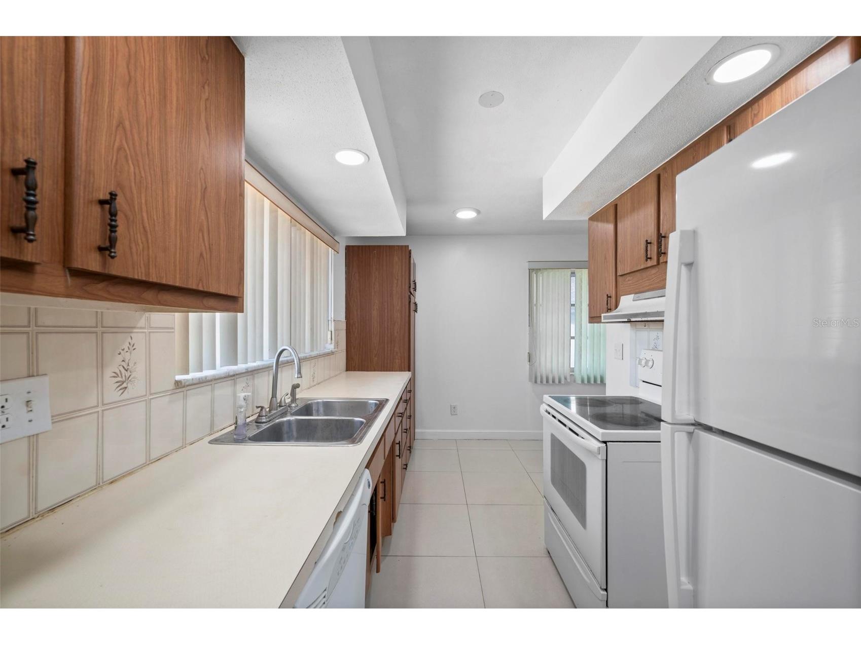 21358 Burkhart Drive Port Charlotte FL 33952 - FRESHWATER CANAL C7527397 image13