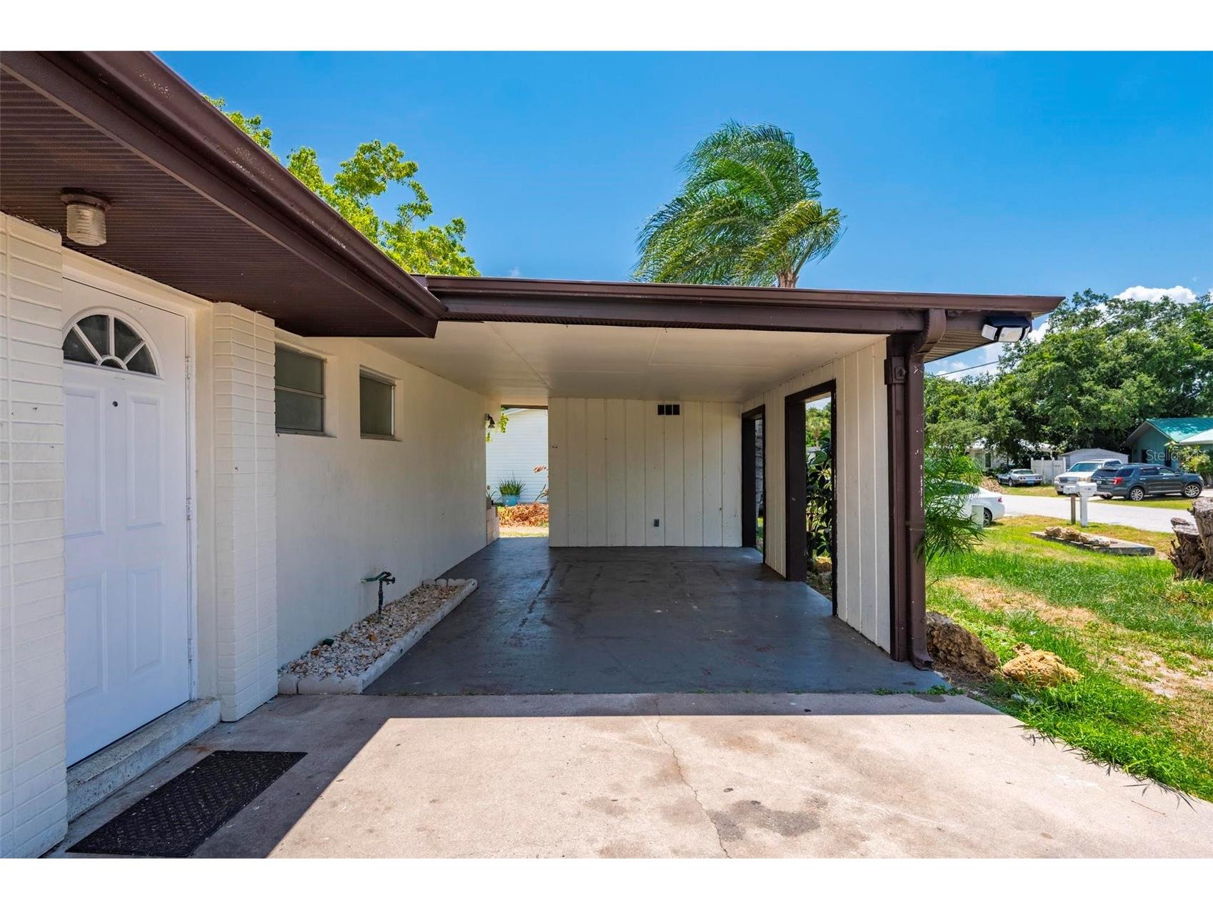 21358 Burkhart Drive Port Charlotte FL 33952 - FRESHWATER CANAL C7527397 image5