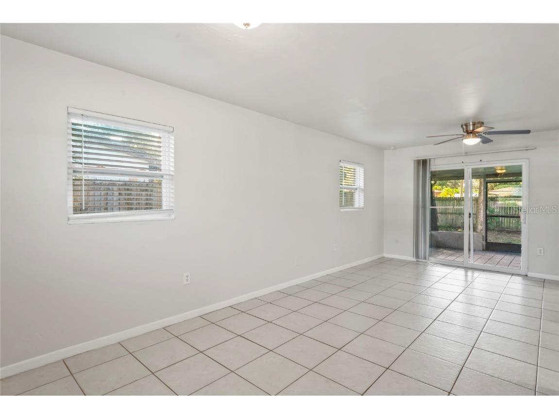 2136 67th Avenue S Saint Petersburg FL 33712 TB8442385 image10