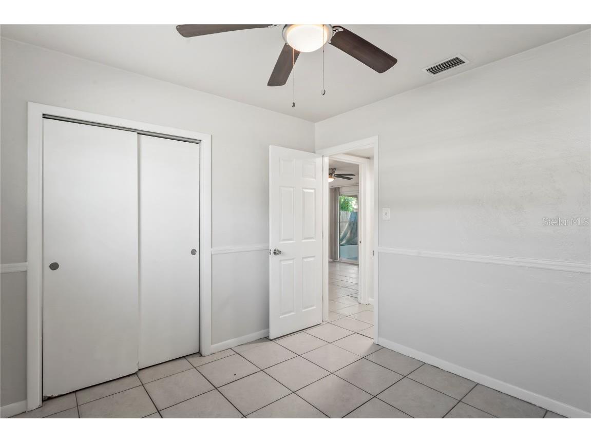 2136 67th Avenue S Saint Petersburg FL 33712 TB8442385 image18