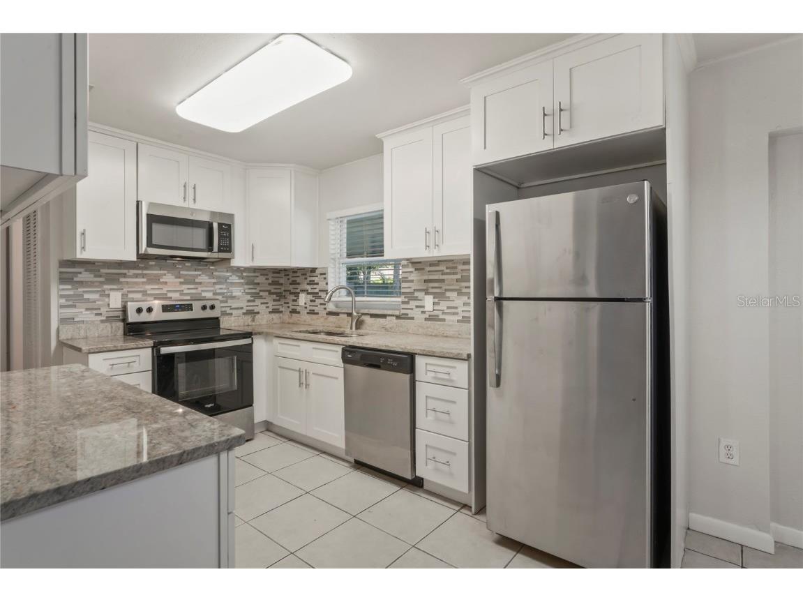 2136 67th Avenue S Saint Petersburg FL 33712 TB8442385 image6