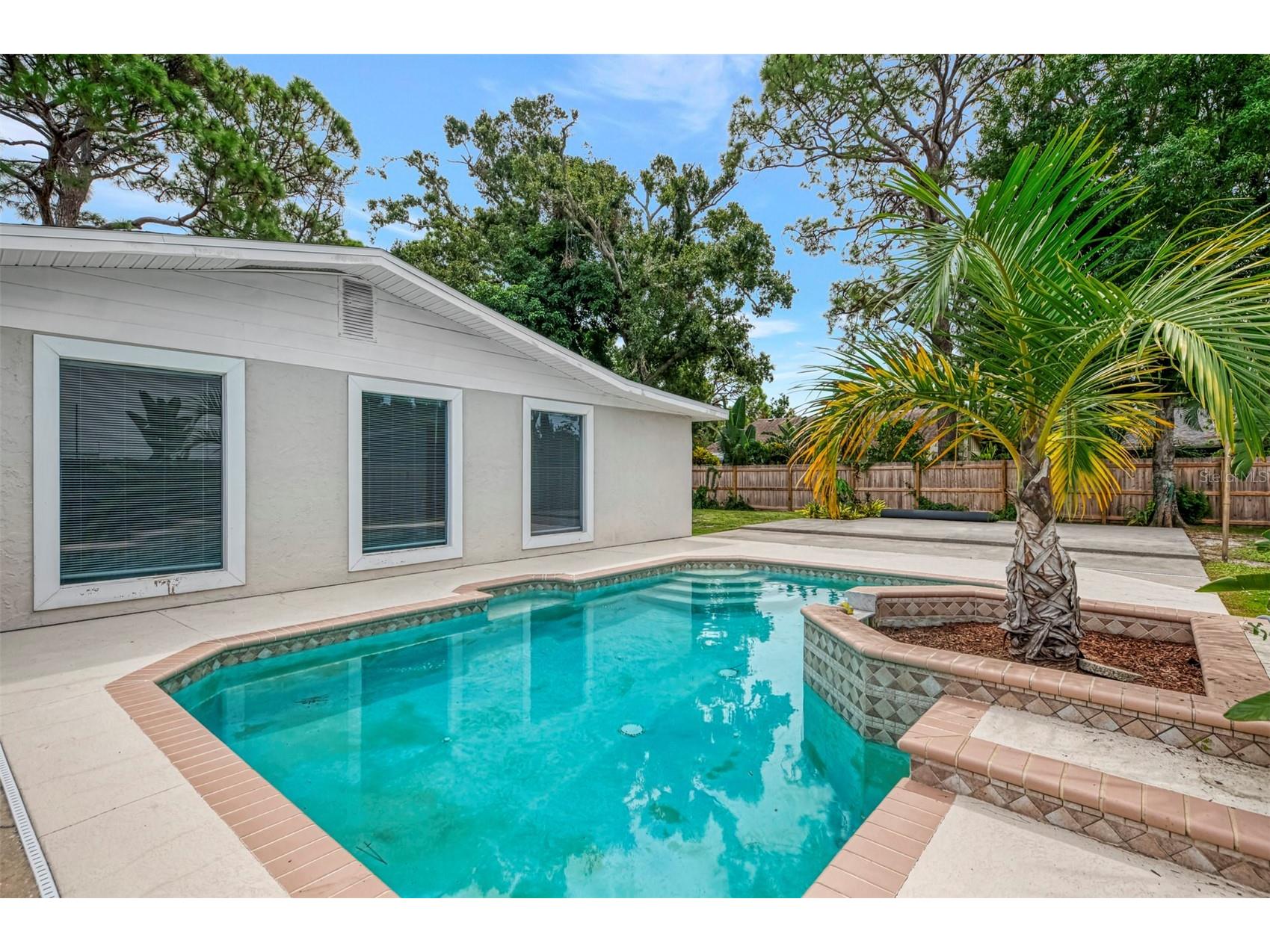 2136 Brueckner Drive Sarasota FL 34231 A4699871 image35