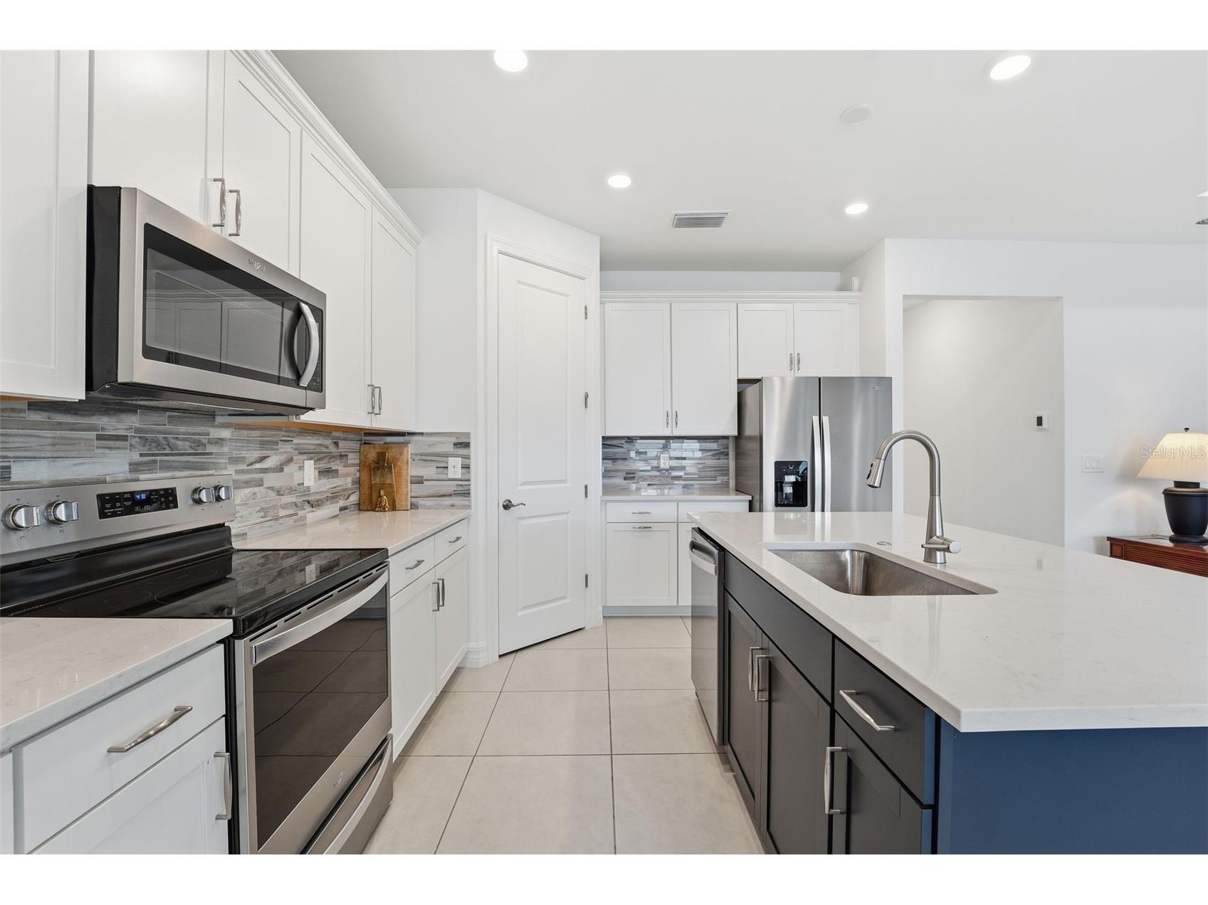 2136 Laurifolia Court North Port FL 34289 N6142435 image16