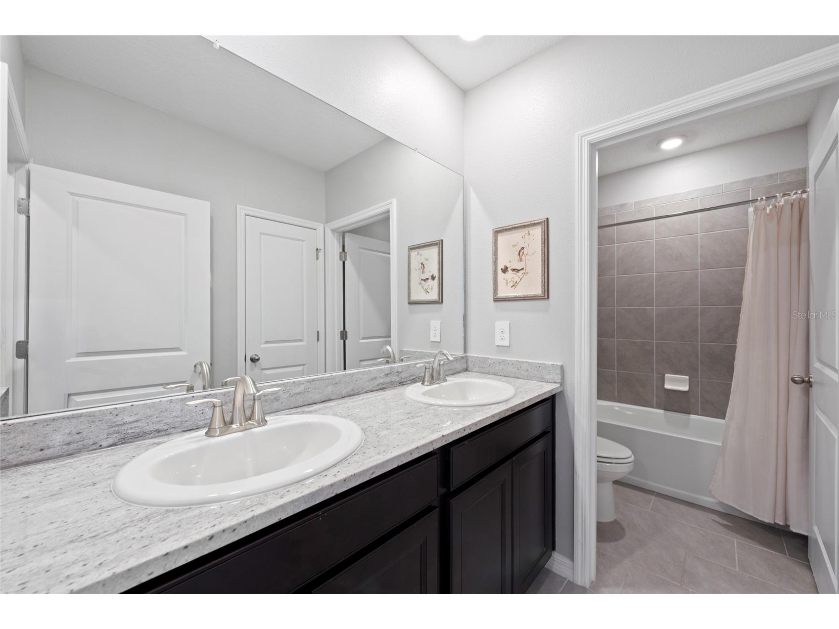 2136 Midnight Pearl Drive Sarasota FL 34240 A4699321 image36