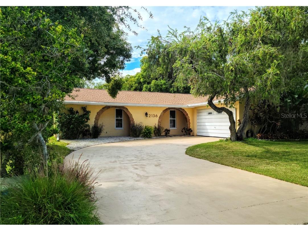 2136 N Bay Hills Boulevard Safety Harbor FL 34695 U8218012 image1