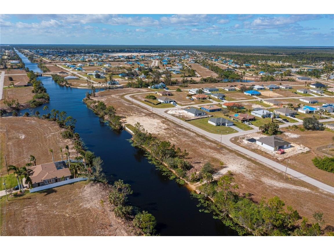 2136 NE 43rd Lane Cape Coral FL 33909 C7473159 image1