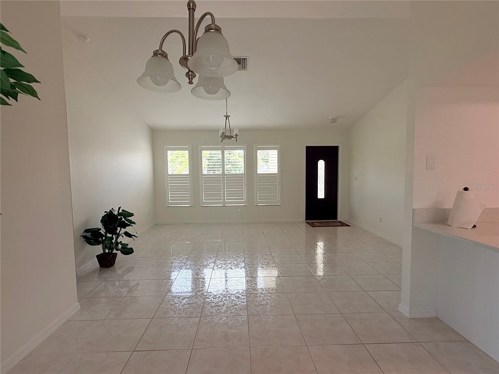 2136 SE 1st Avenue Cape Coral FL 33990 C7526803 image7