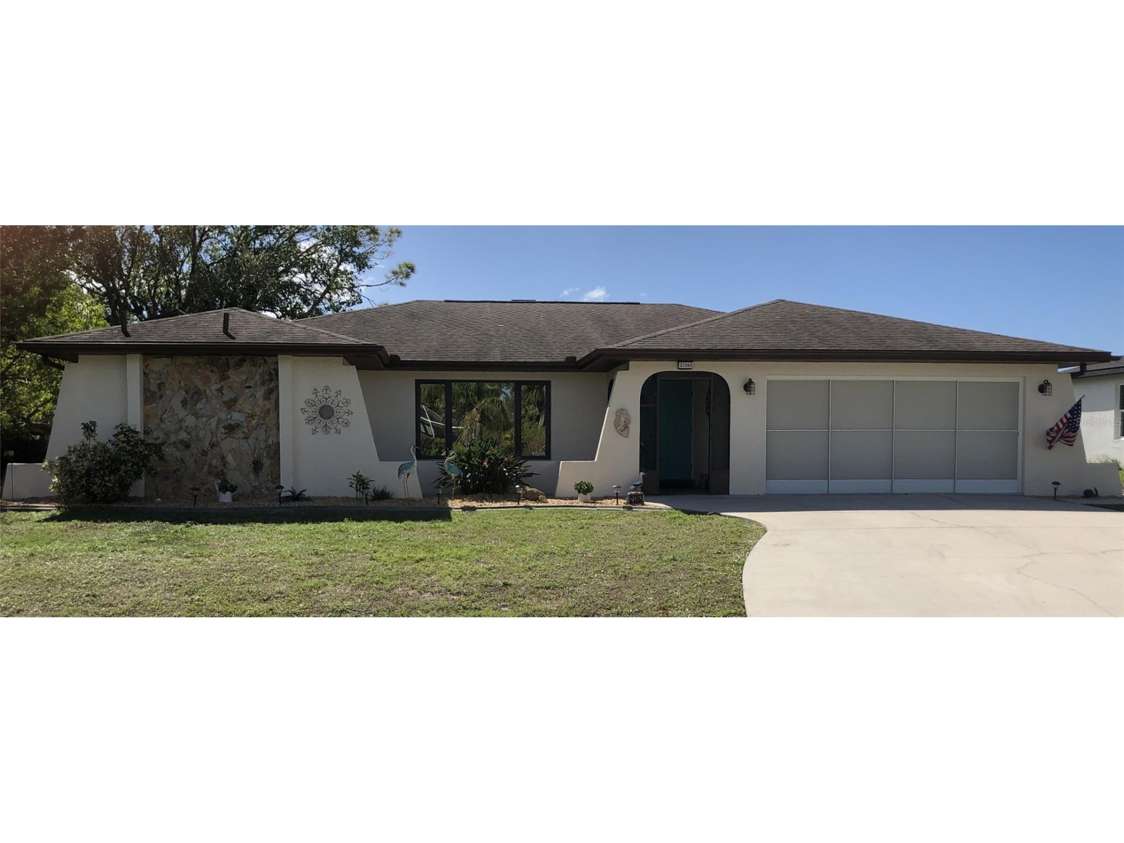 21363 Cottonwood Avenue Port Charlotte FL 33952 - HAVERHILL WATERWAY C7505257 image1