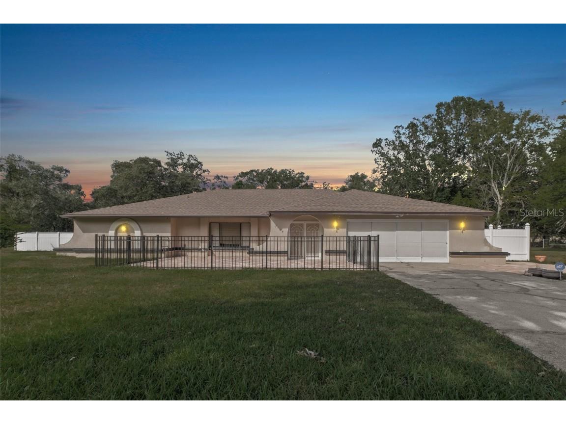 2137 Blossom Court Spring Hill FL 34608 W7858942 image1