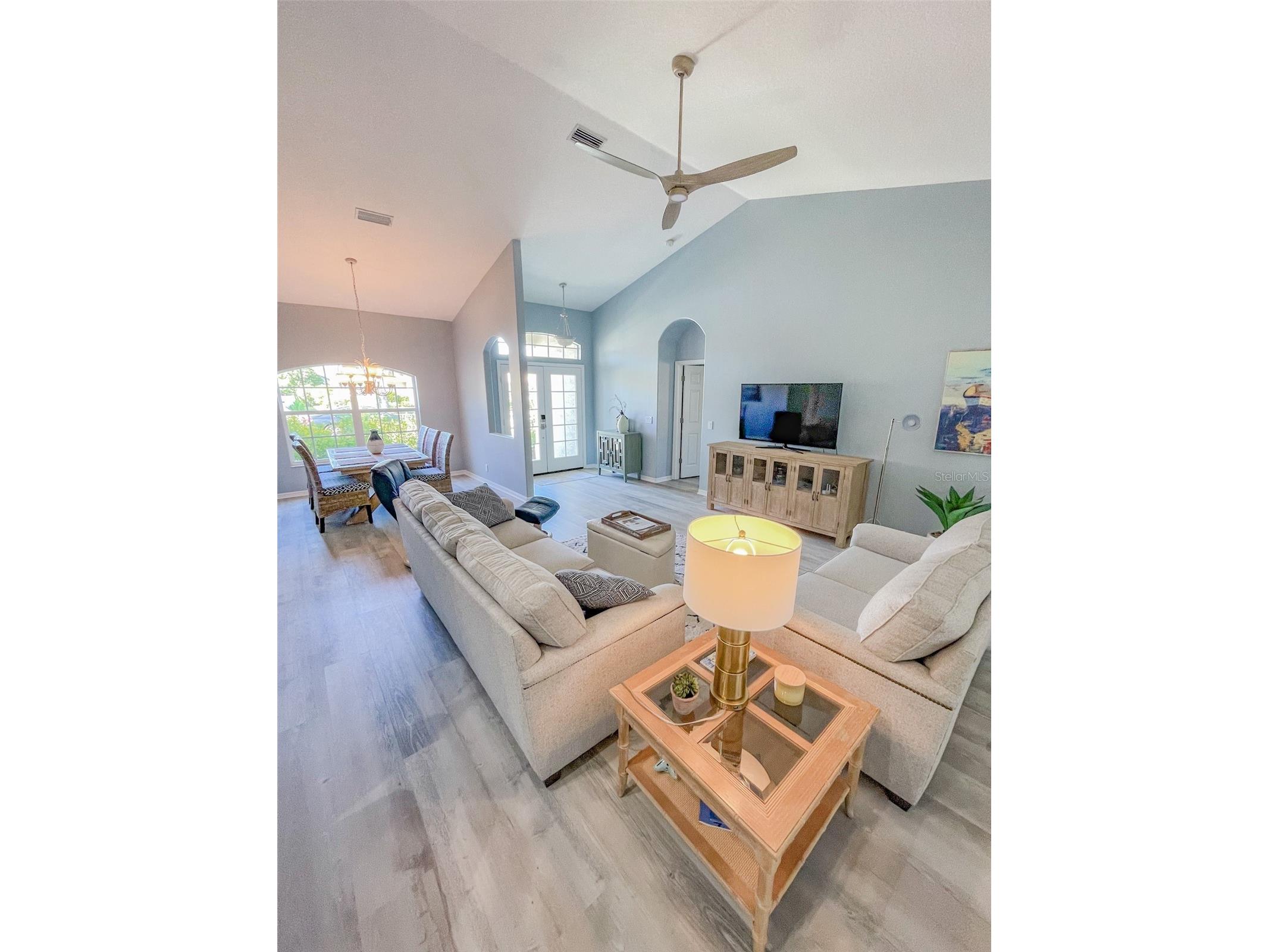 2137 Date Palm Way Venice FL 34292 A4690778 image4