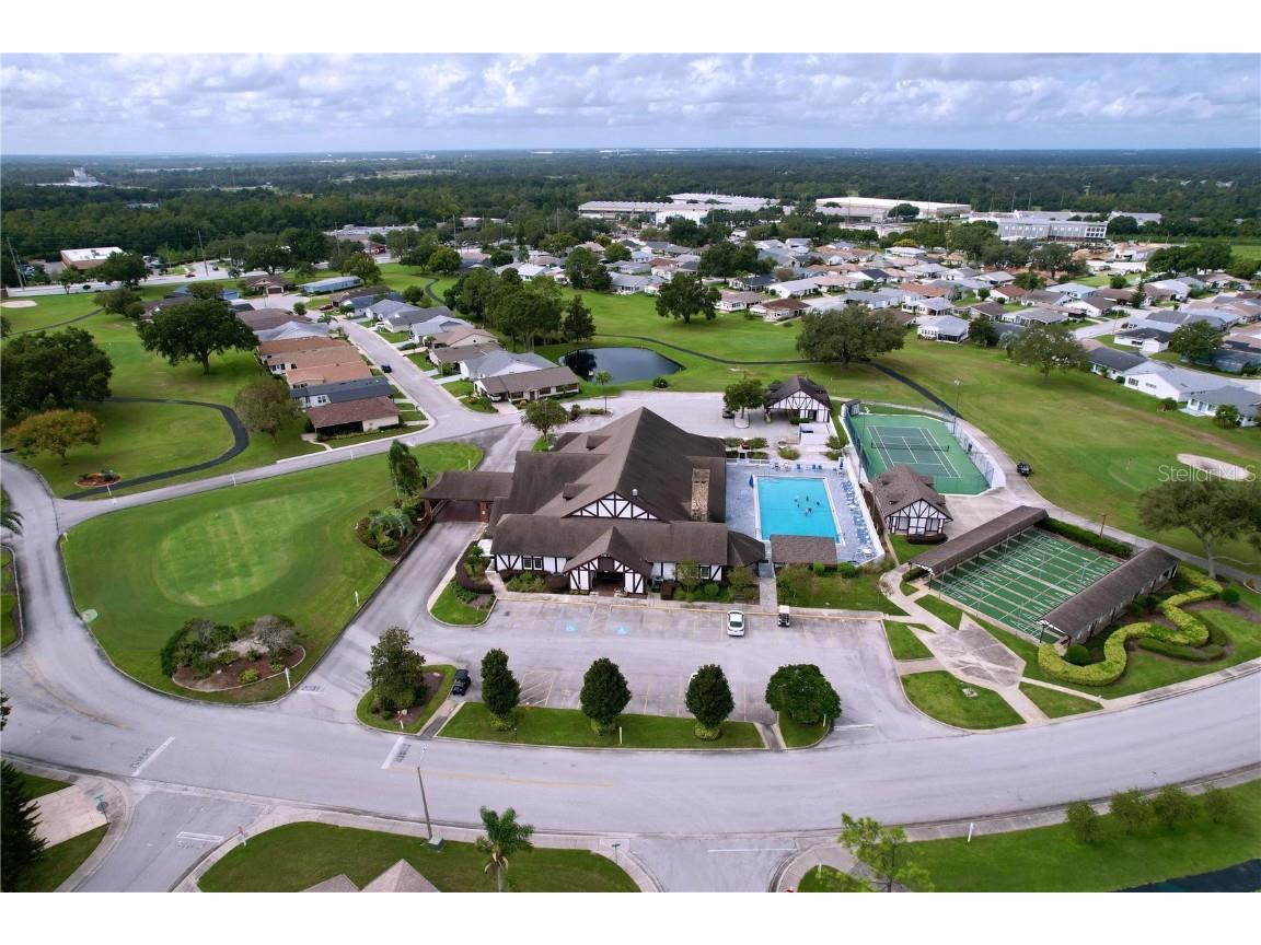 2137 Grand Cypress Drive Lakeland FL 33810 B4902076 image40