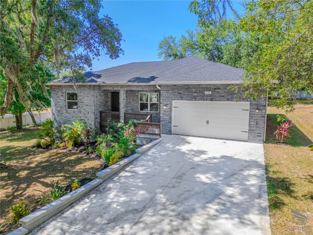 2137 Lemon Street Deland FL 32720 V4936285 image1