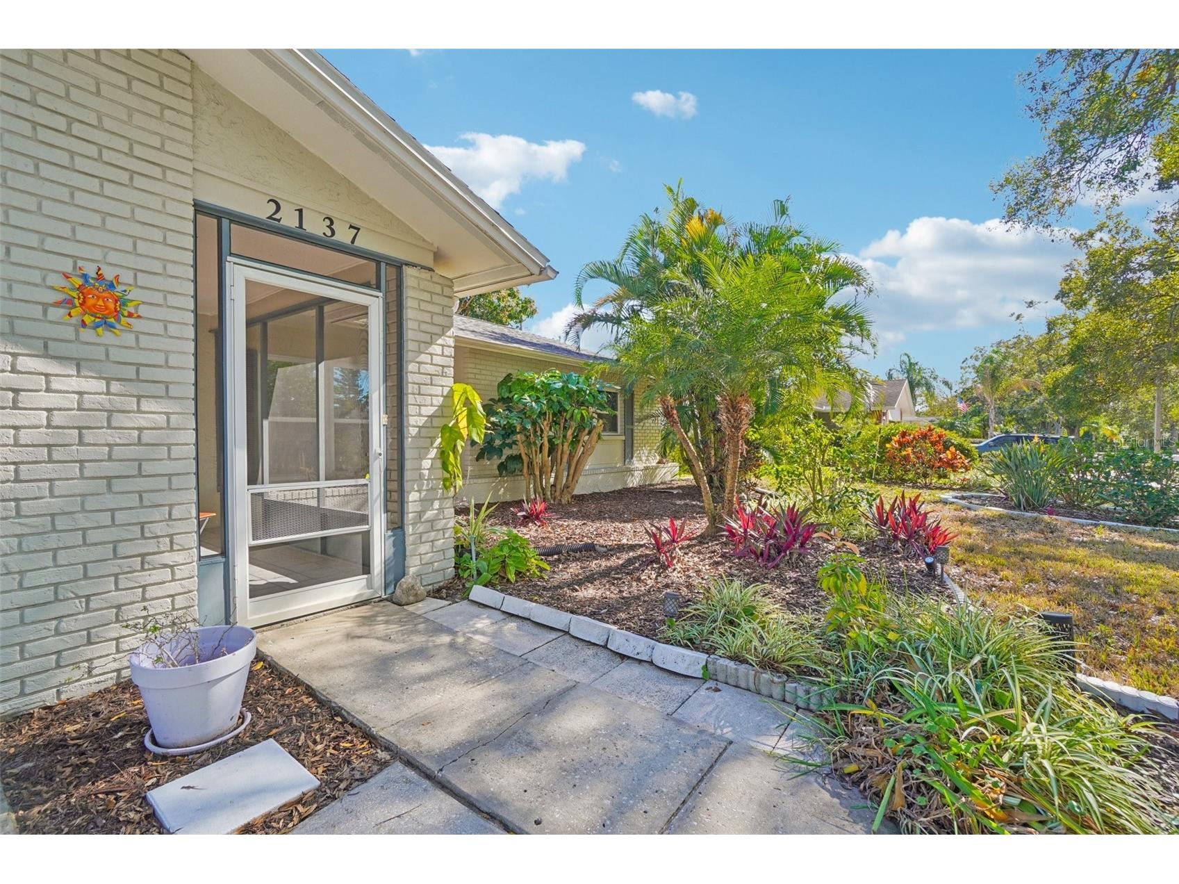 2137 Malcolm Drive Palm Harbor FL 34684 TB8462729 image2