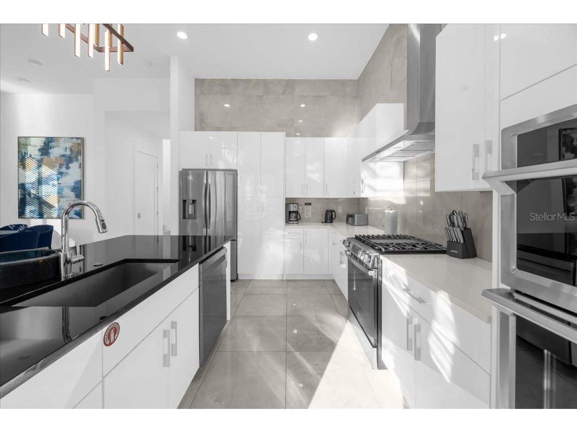 2137 Pine Oak Loop Davenport FL 33837 S5118930 image8