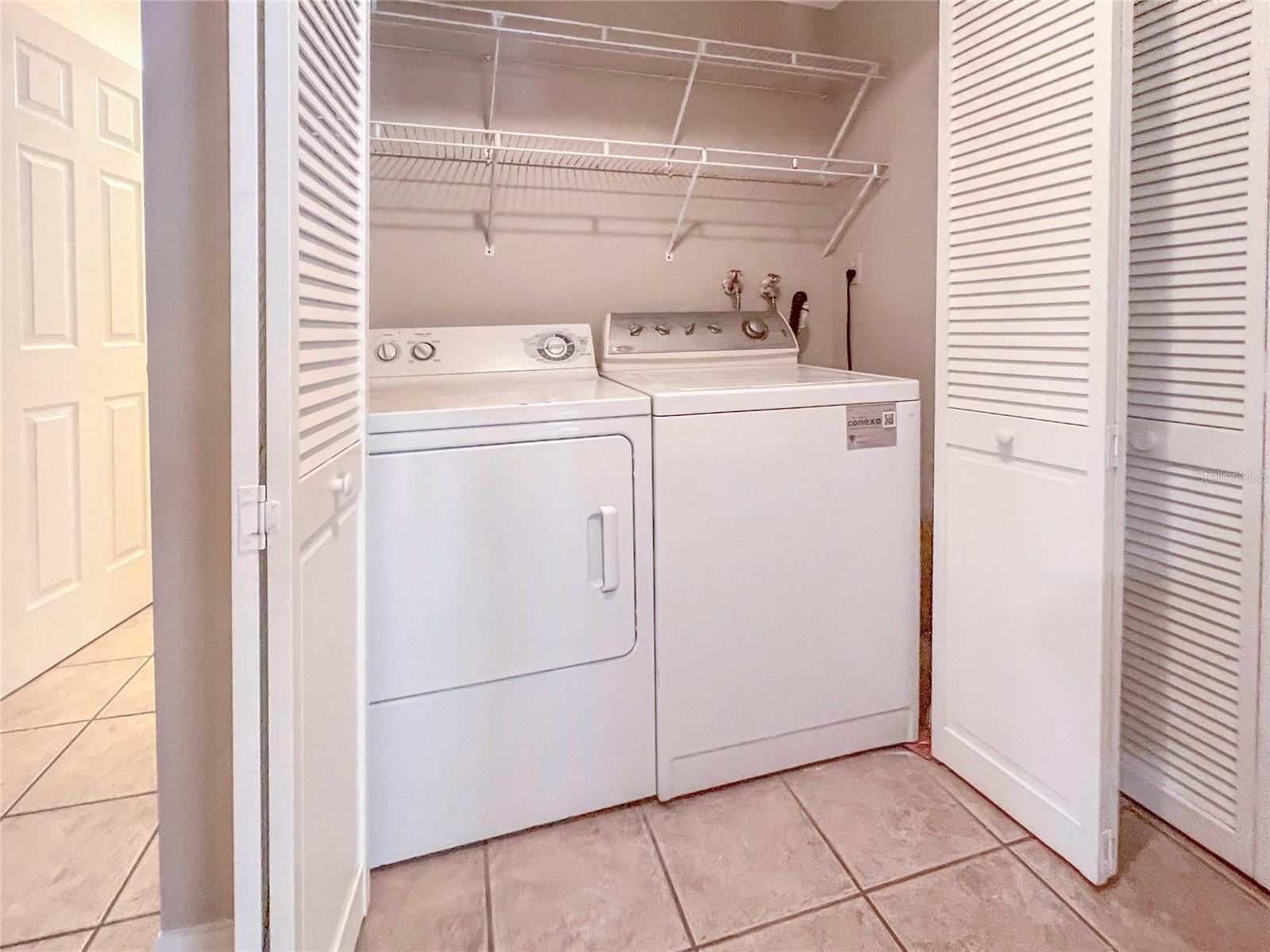 2137 Roselawn Street #A Sarasota FL 34231 A4698874 image13
