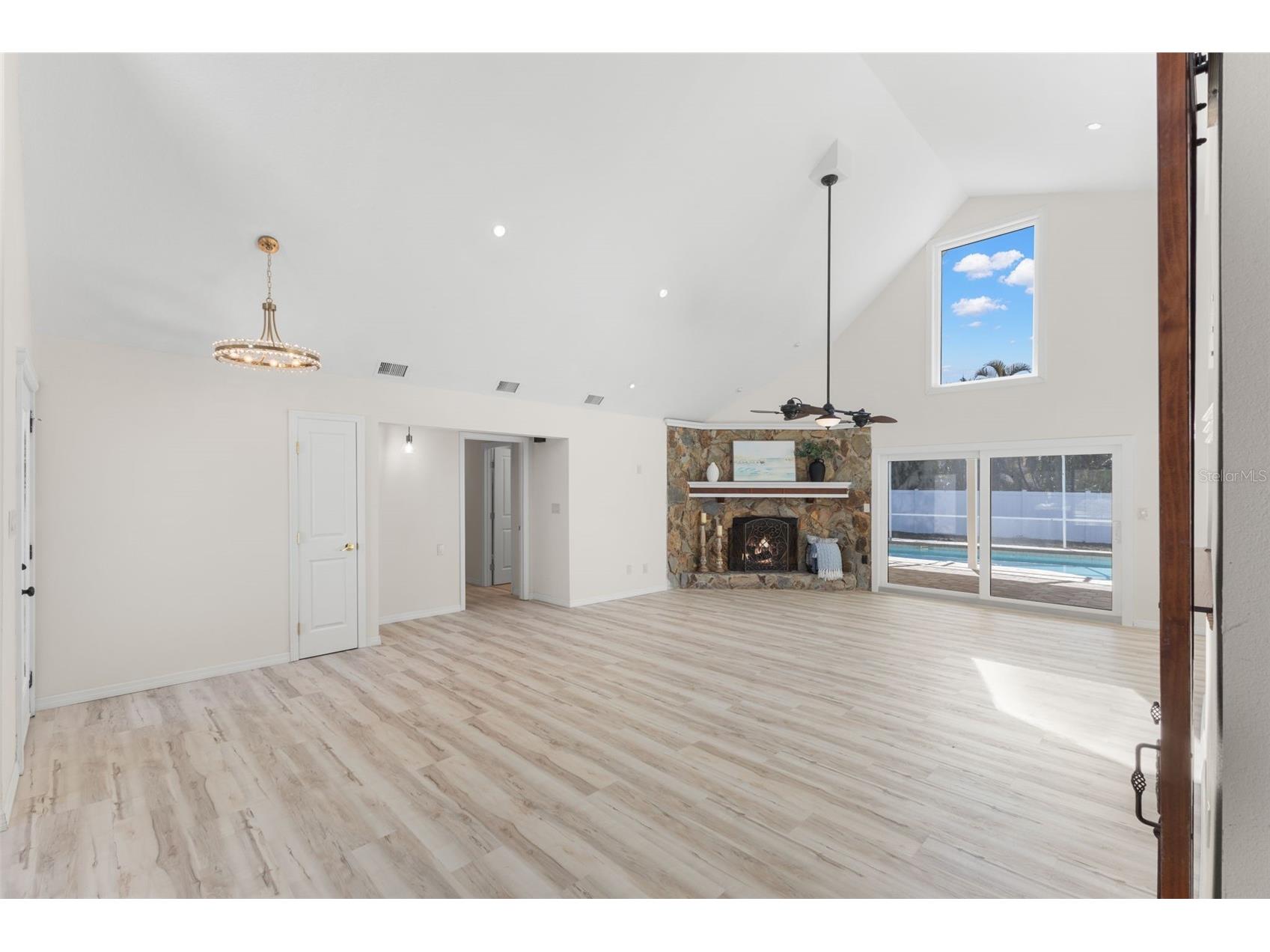 2138 Bayou Drive Holiday FL 34691 TB8469784 image12