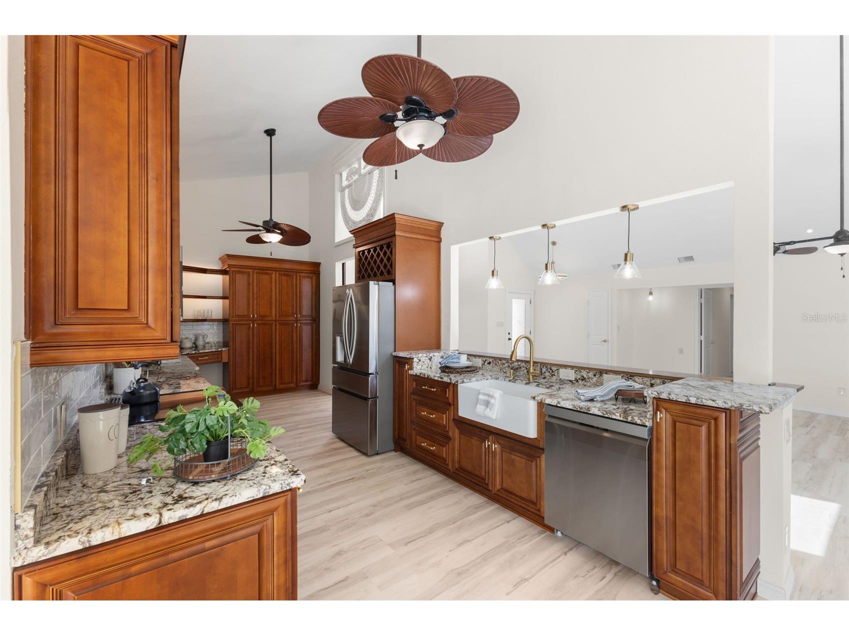 2138 Bayou Drive Holiday FL 34691 TB8469784 image16