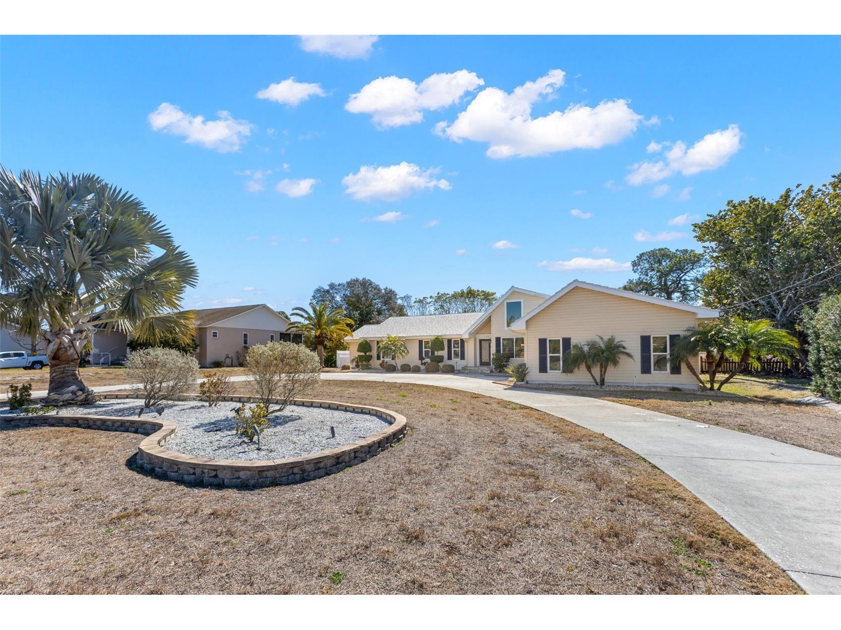 2138 Bayou Drive Holiday FL 34691 TB8469784 image4