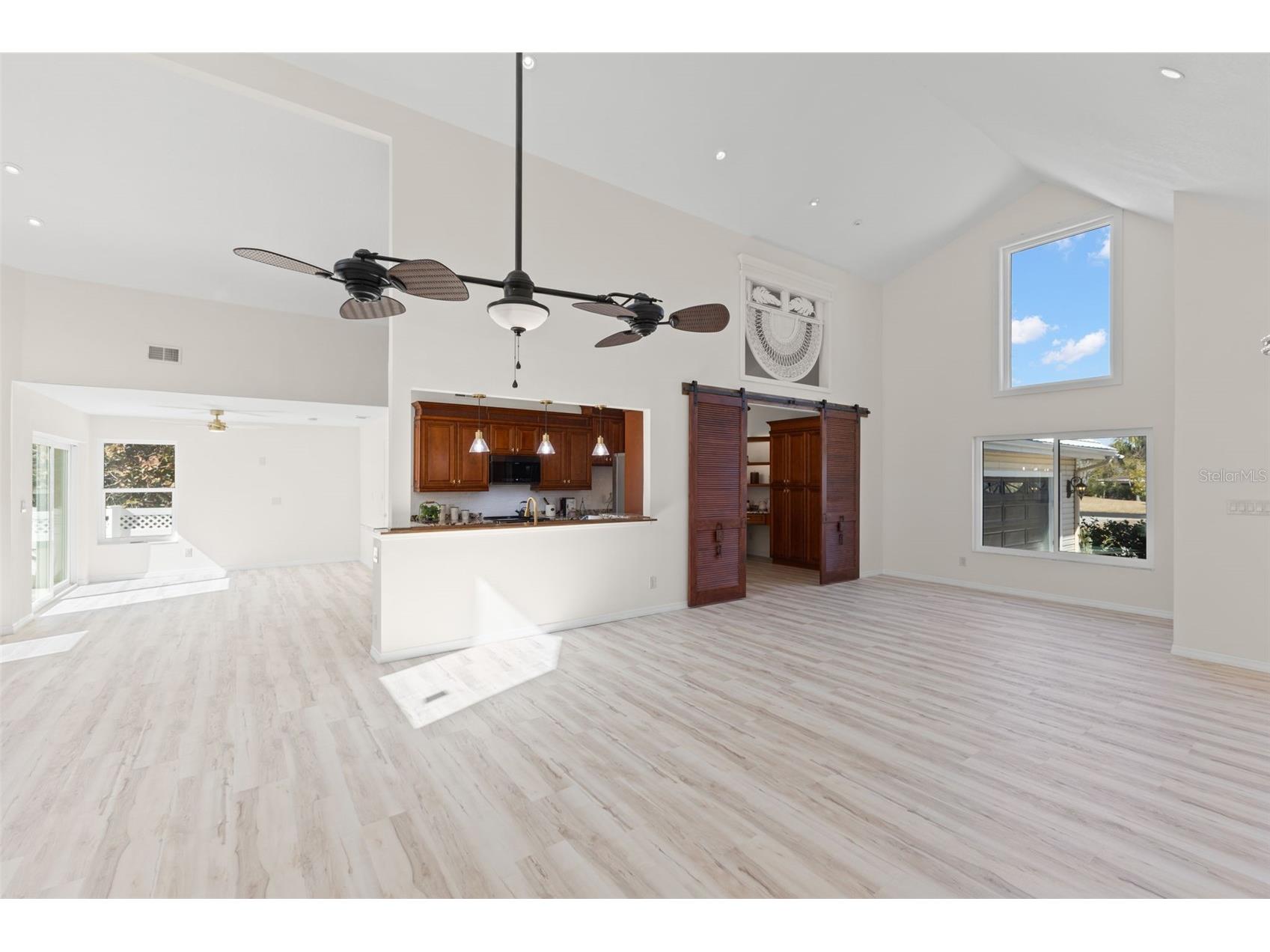 2138 Bayou Drive Holiday FL 34691 TB8469784 image9
