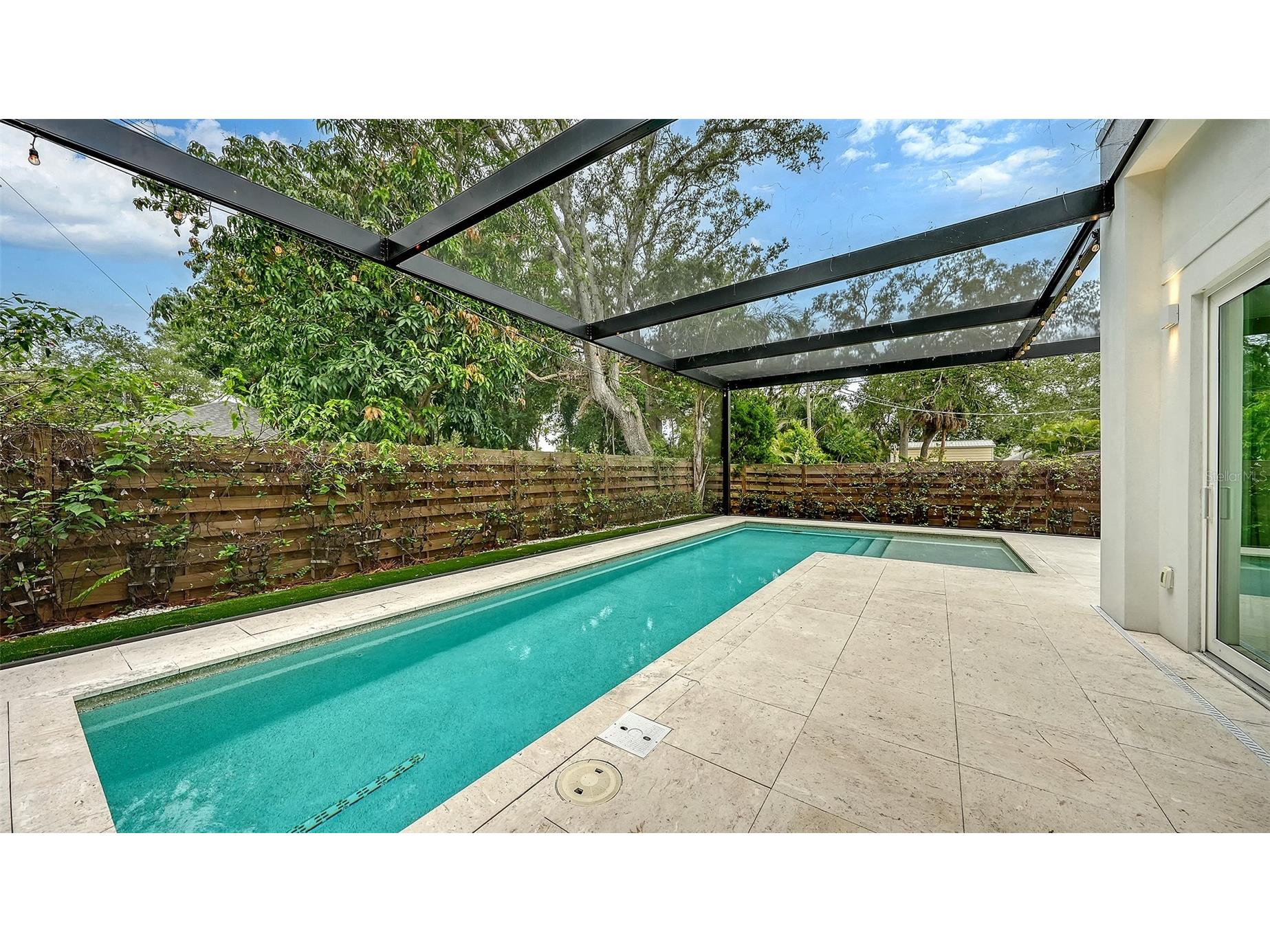 2138 Hawthorne Street Sarasota FL 34239 A4696176 image36
